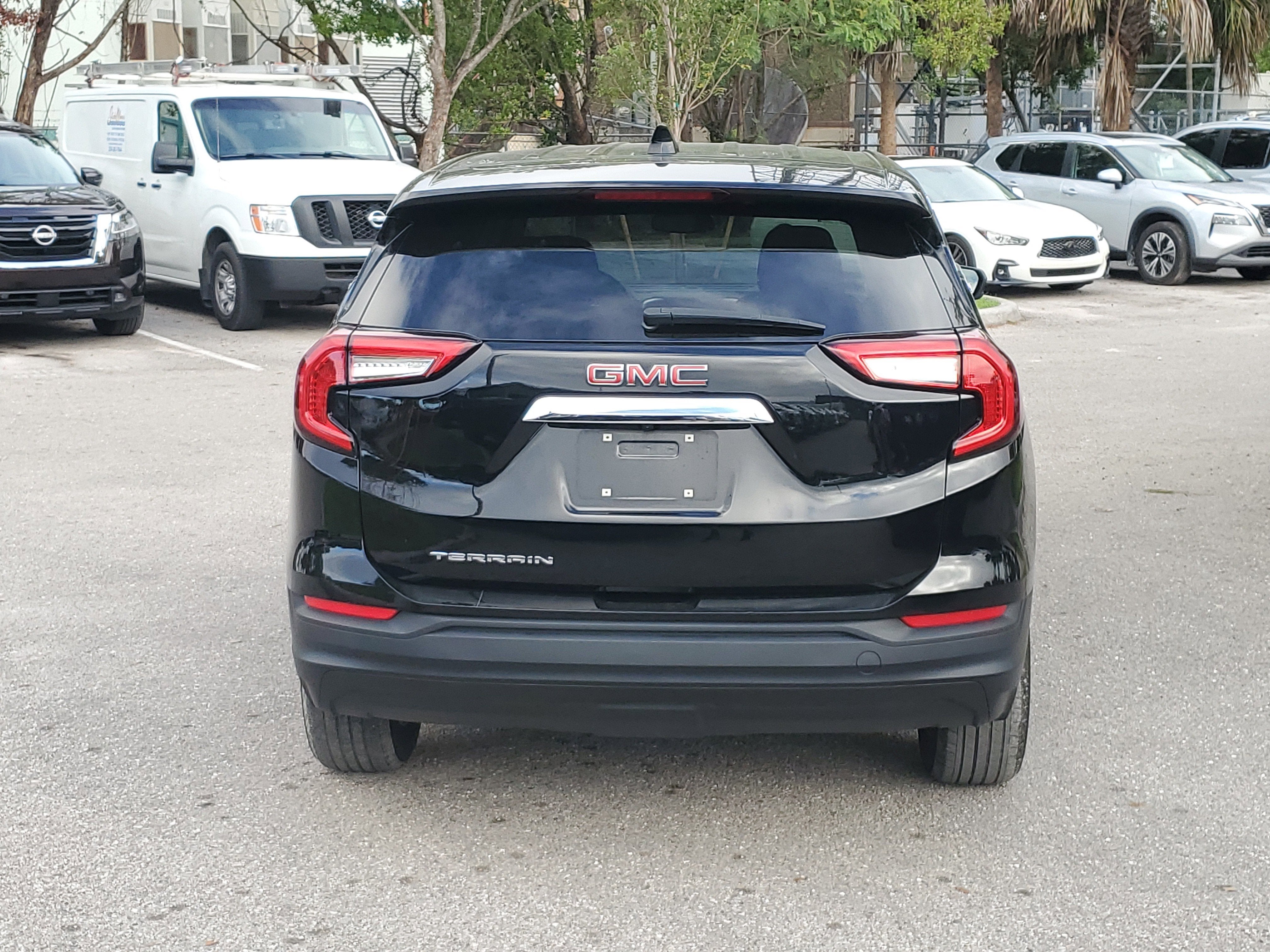 2024 GMC Terrain SLE