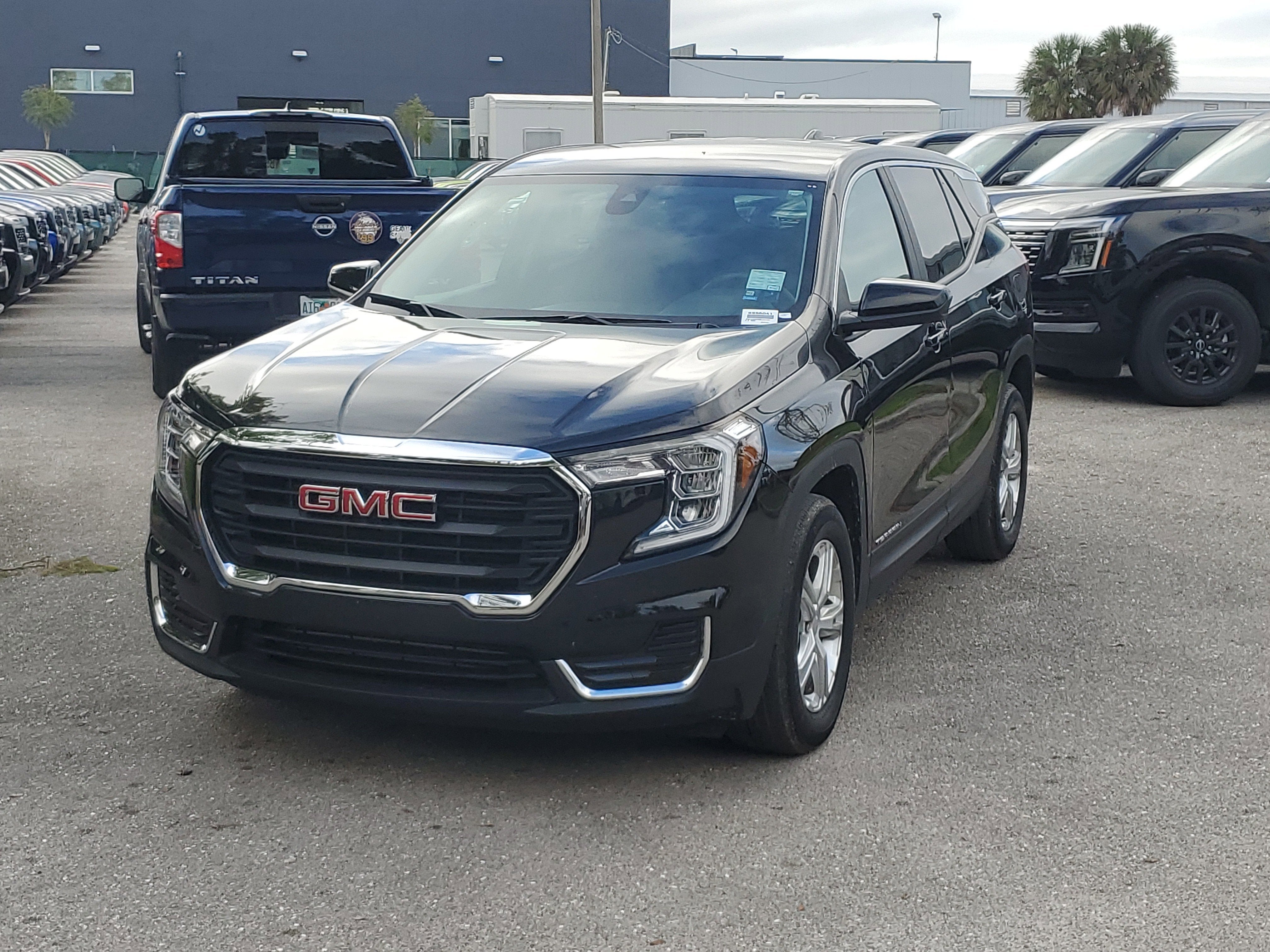 2024 GMC Terrain SLE