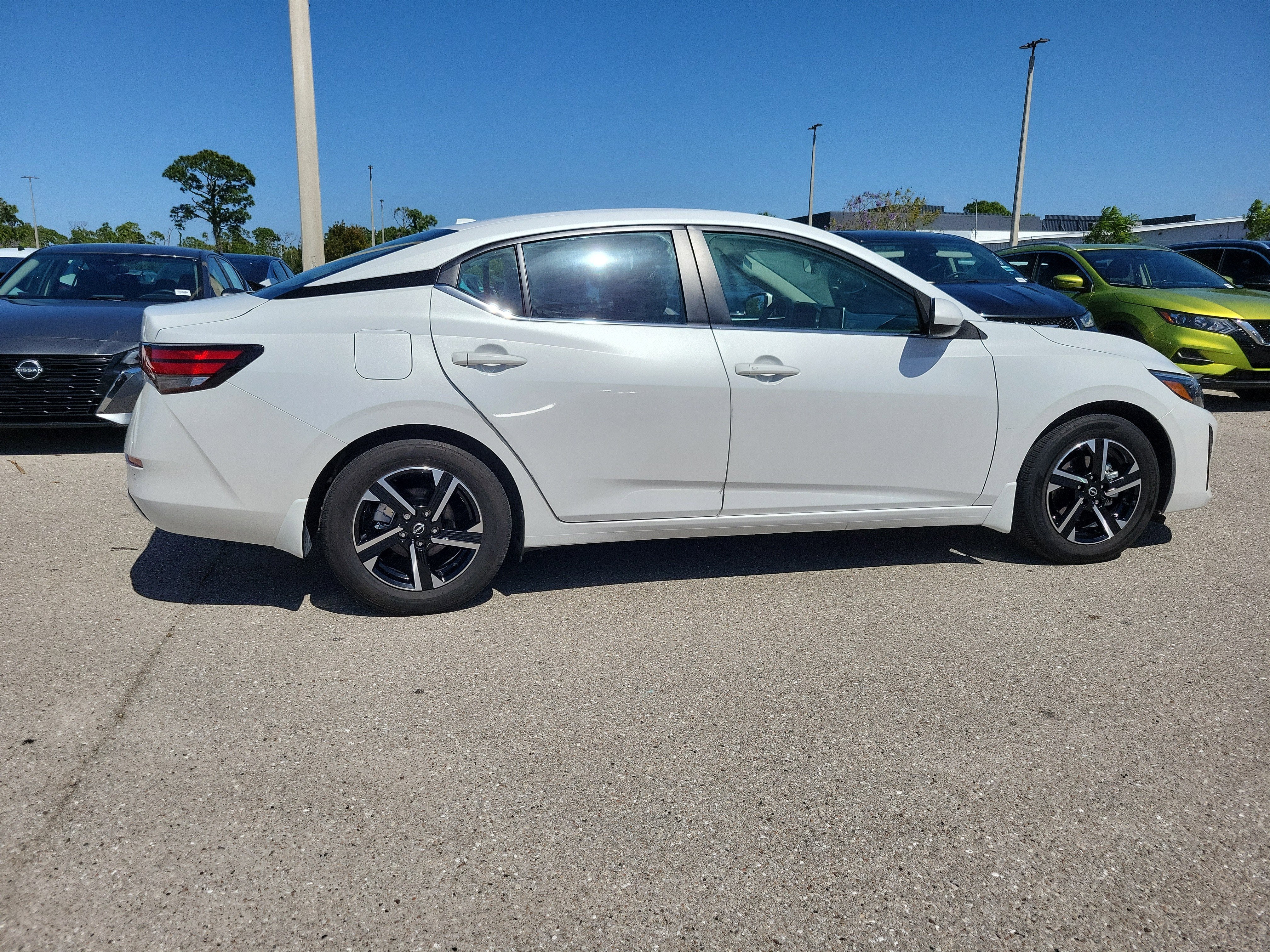 2025 Nissan Sentra SV