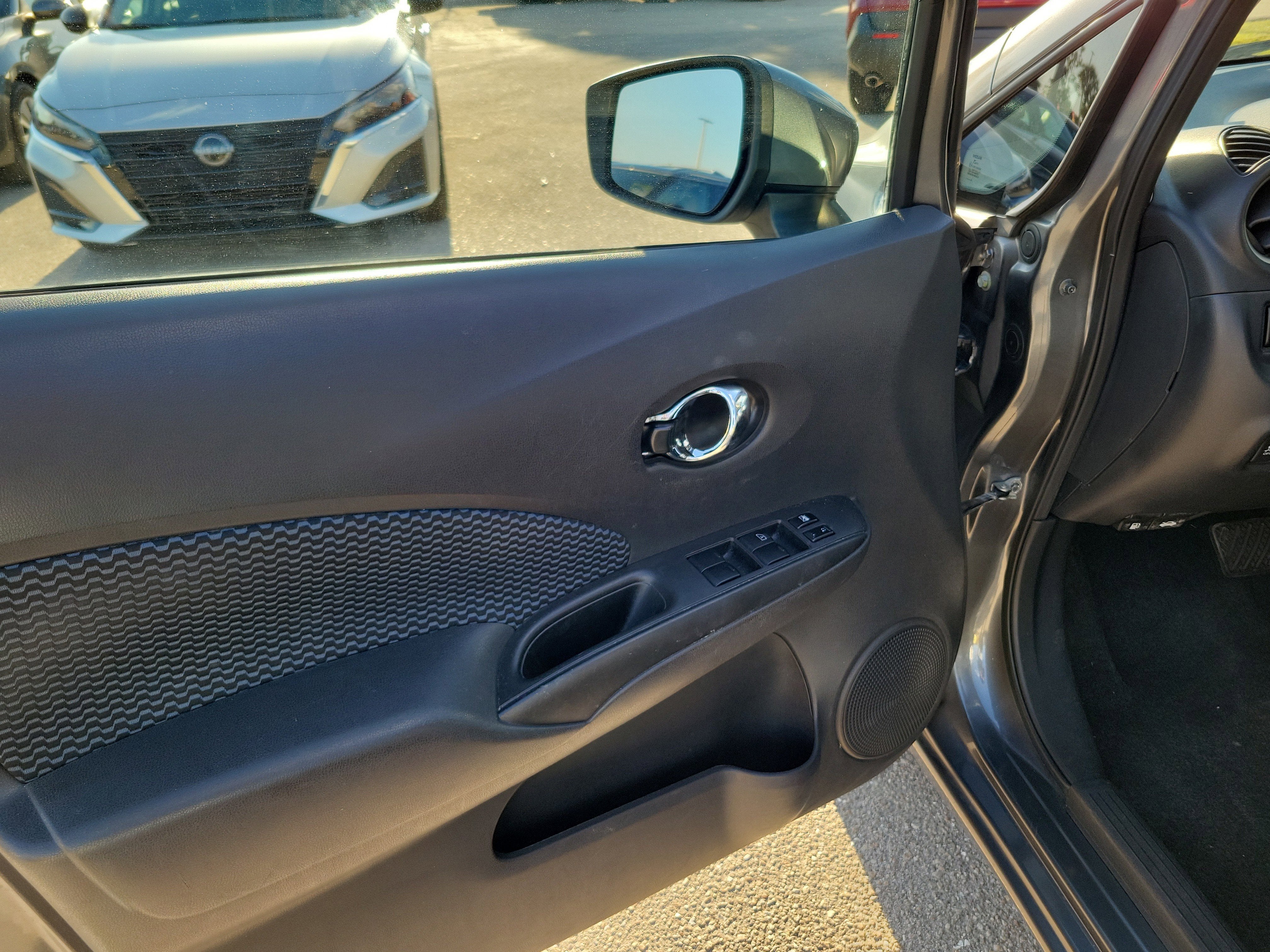 2019 Nissan Versa Note SV