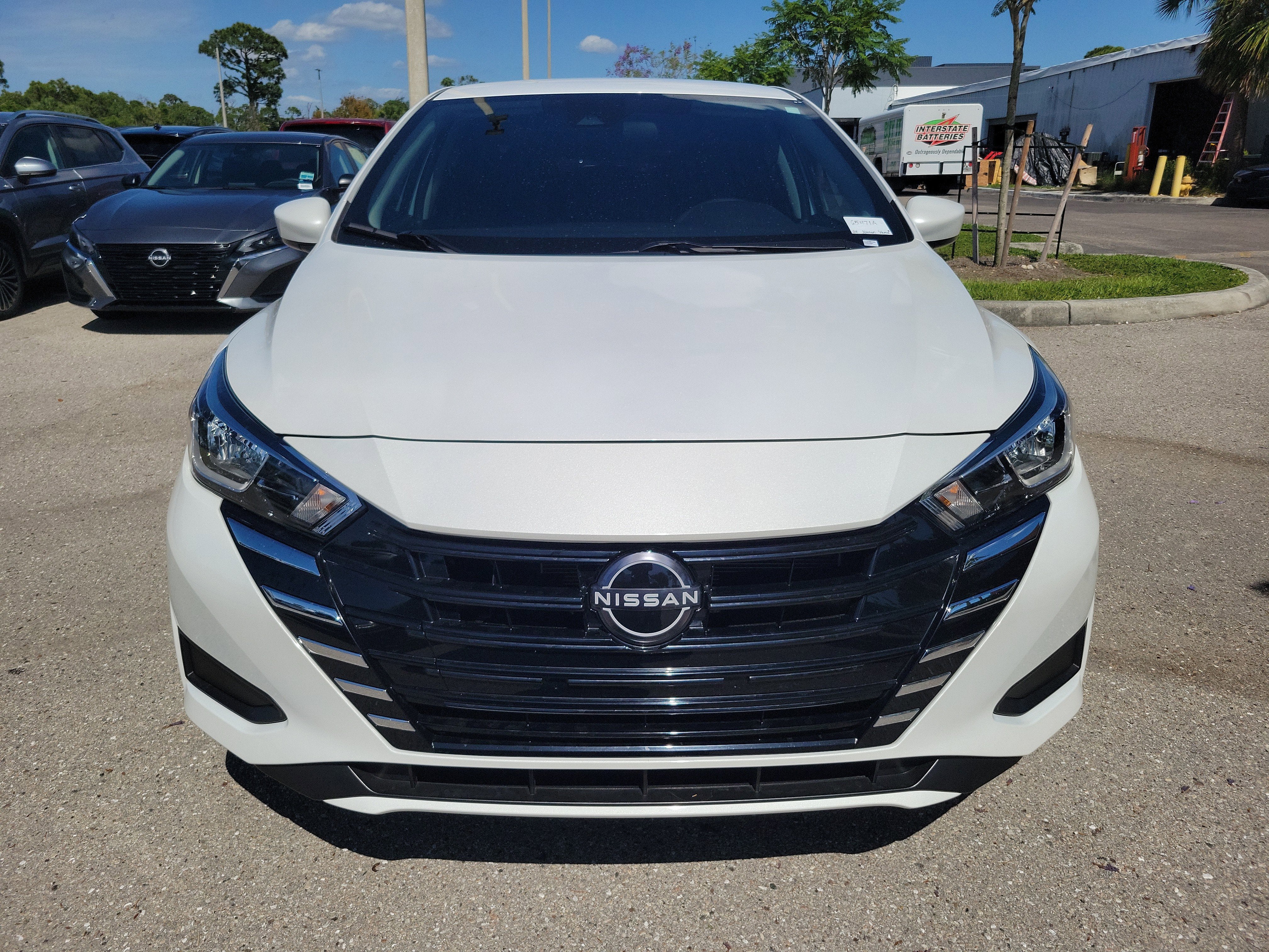 2024 Nissan Versa SV