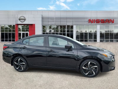 2025 Nissan Versa SR