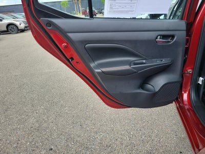 2025 Nissan Versa SR