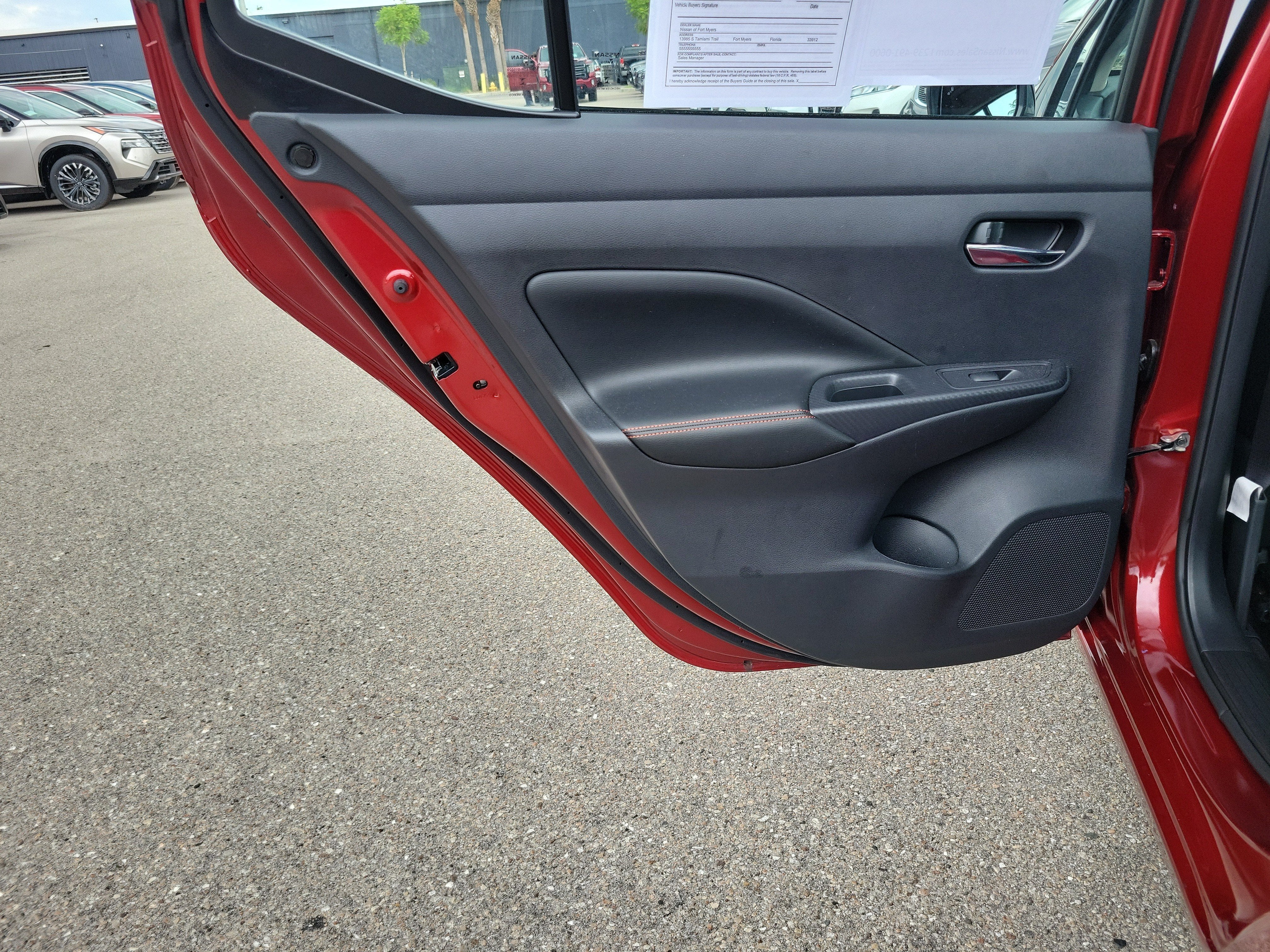 2025 Nissan Versa SR