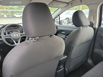 2021 Nissan Versa SR