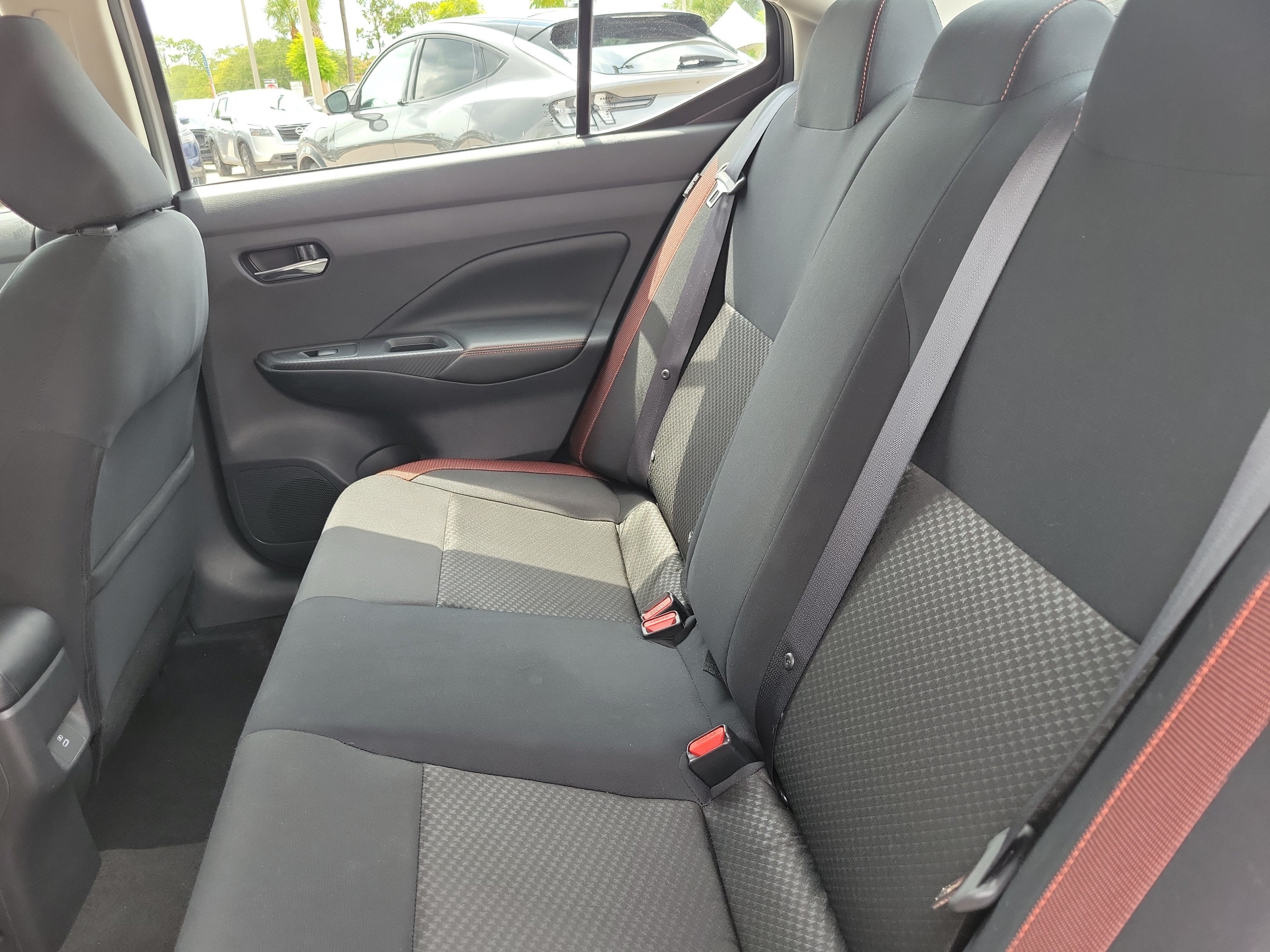 2025 Nissan Versa SR