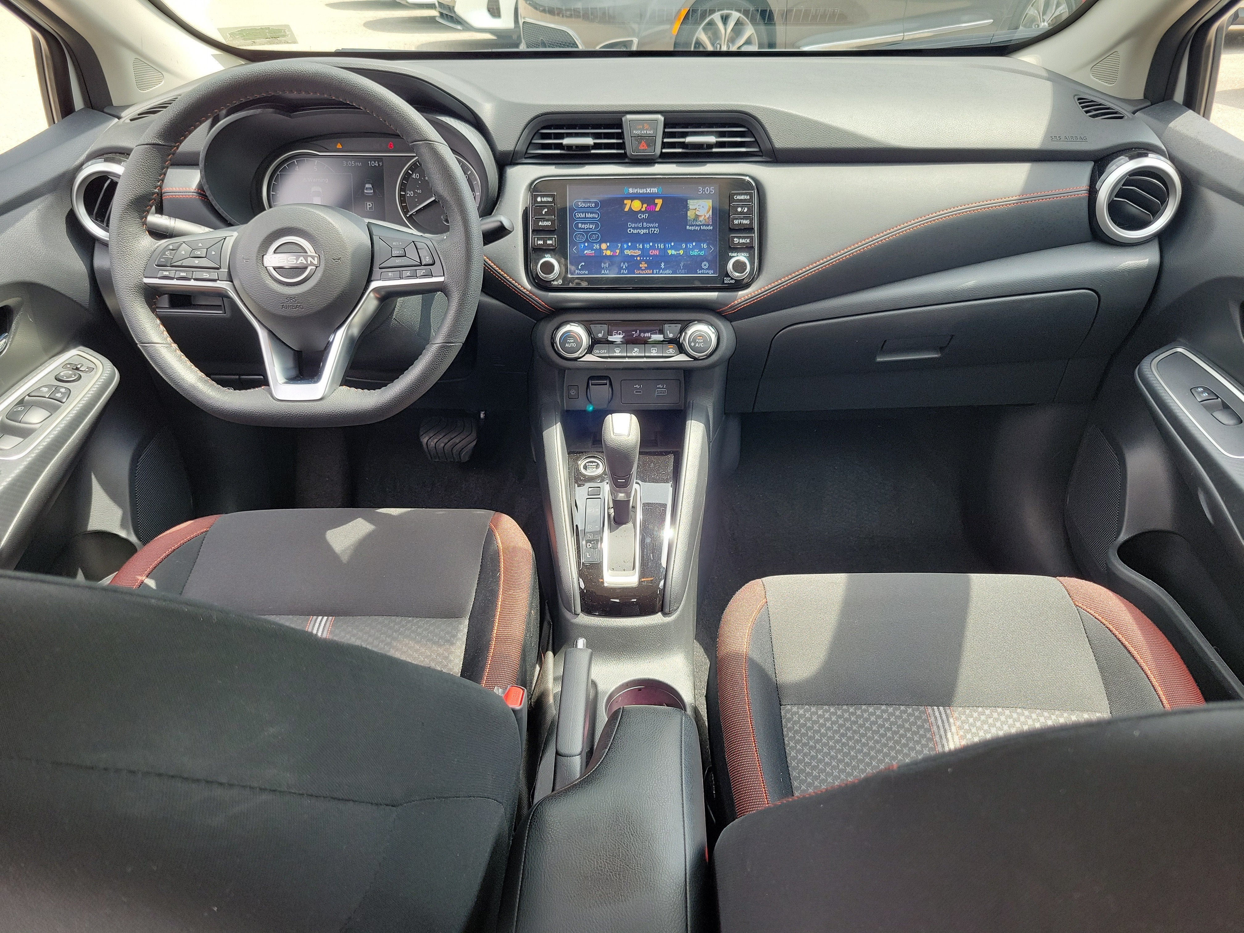 2025 Nissan Versa SR