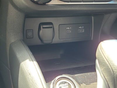 2023 Nissan Versa SR