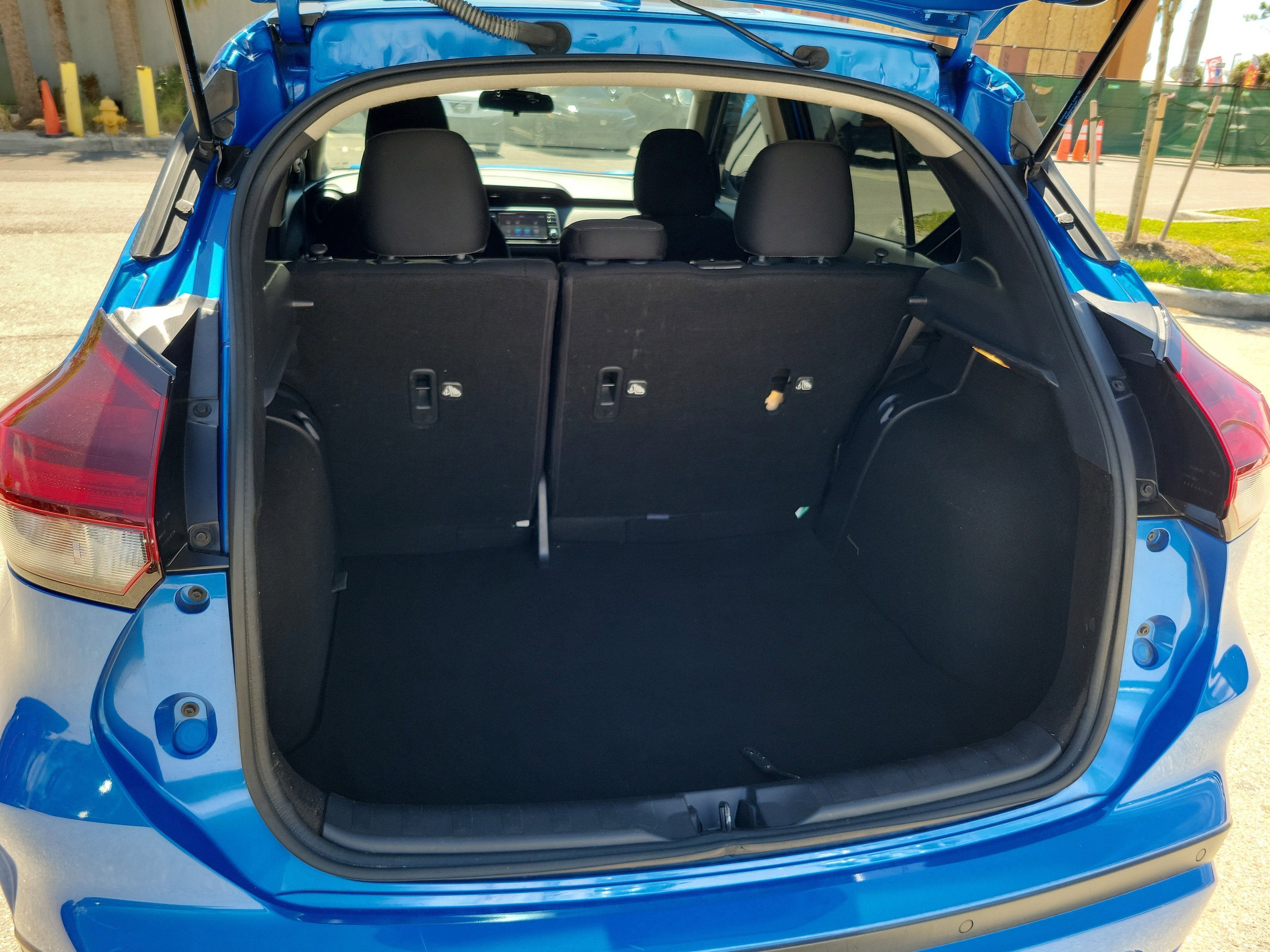 2022 Nissan Kicks S