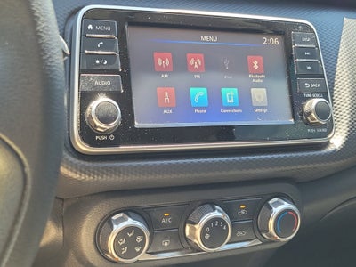 2022 Nissan Kicks S