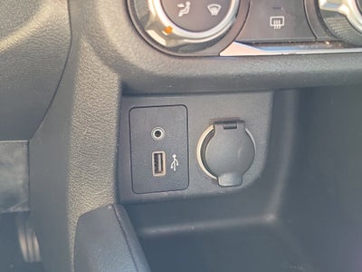 2022 Nissan Kicks S