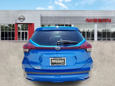 2022 Nissan Kicks S
