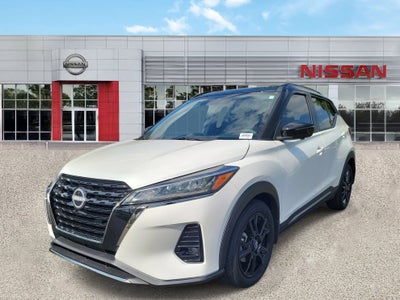 2023 Nissan Kicks SR