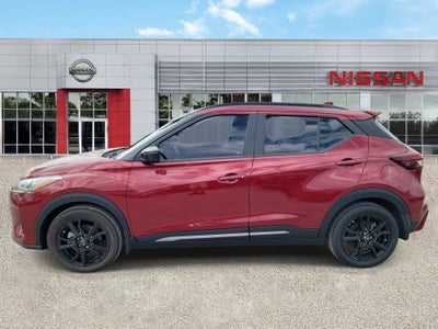 2022 Nissan Kicks SR