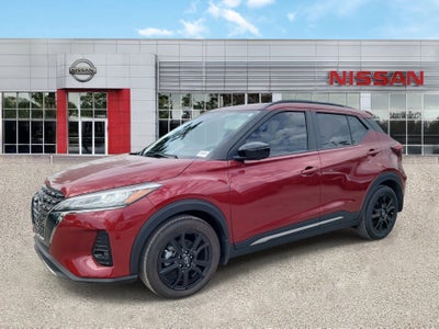 2022 Nissan Kicks SR