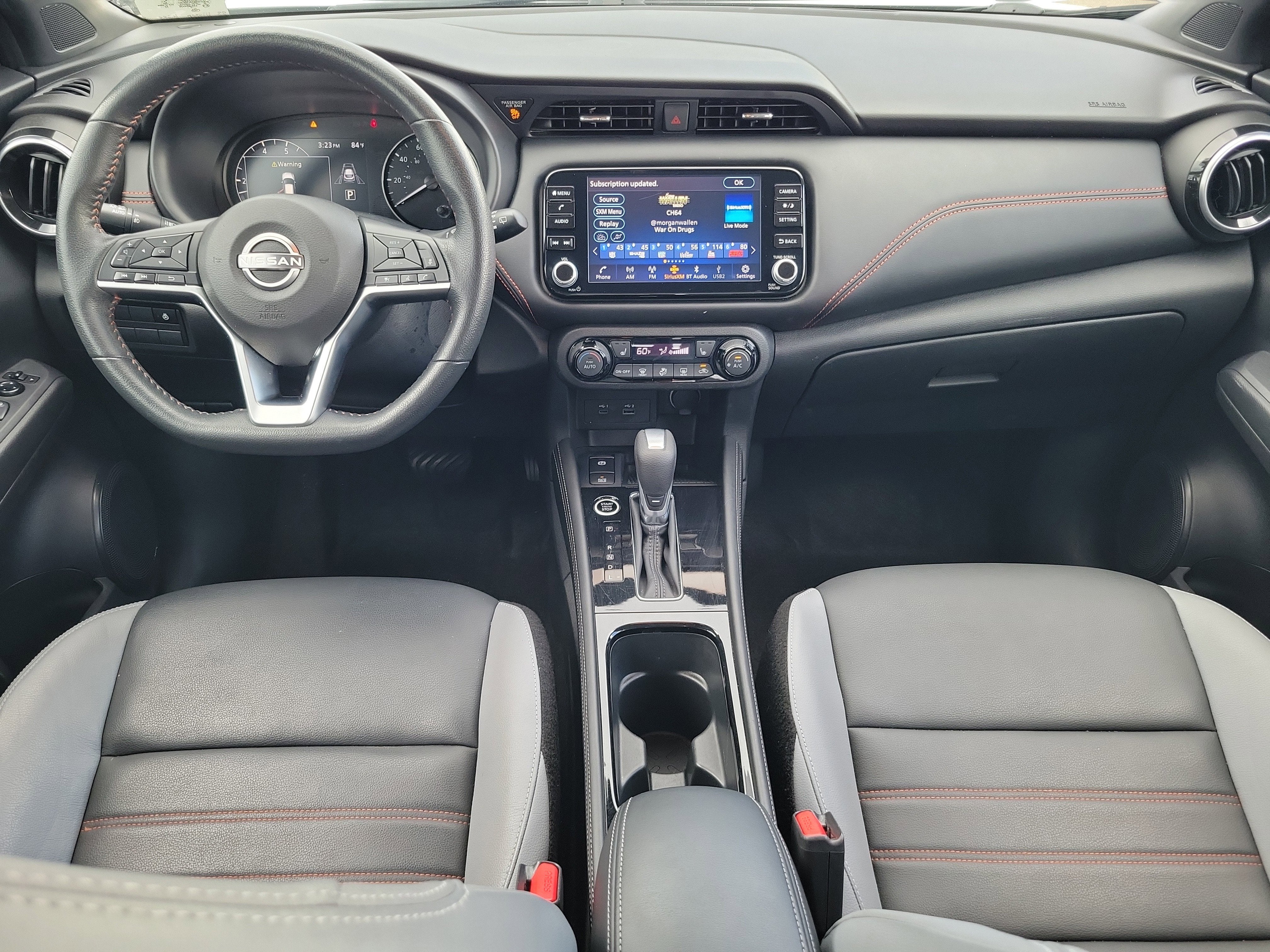 2023 Nissan Kicks SR