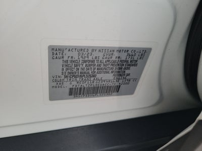 2023 Nissan Kicks SR
