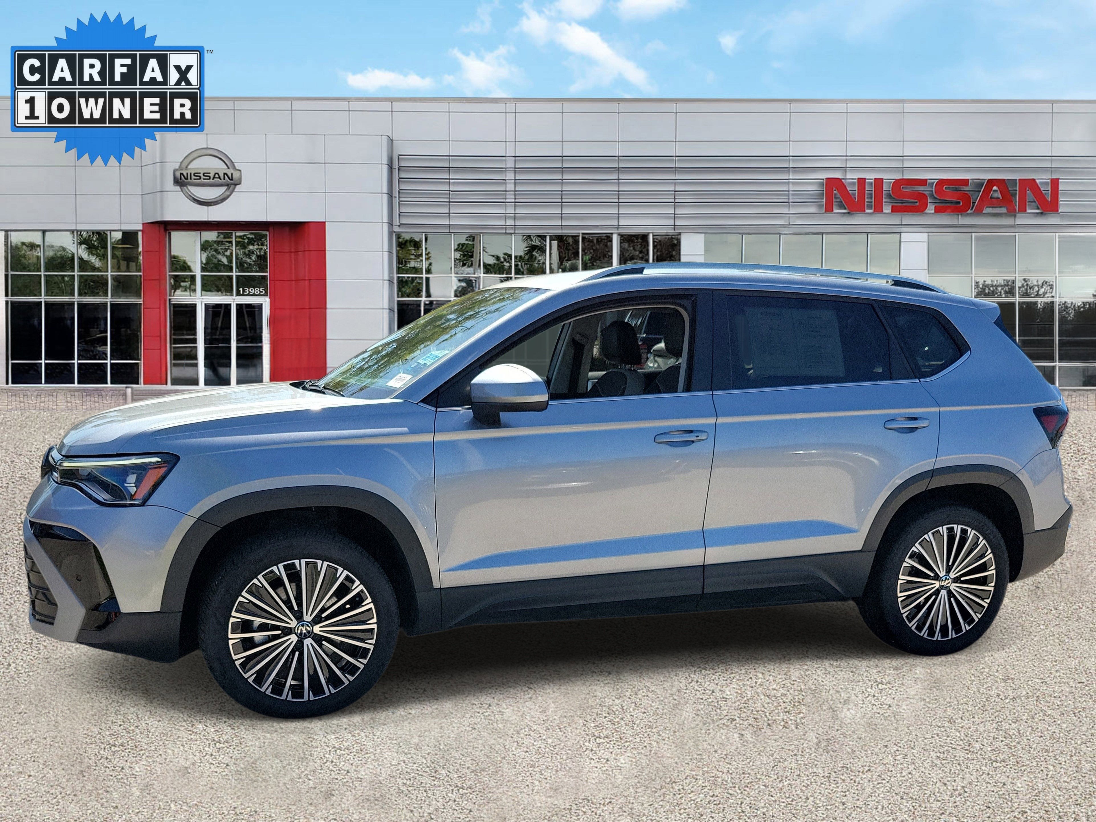 2025 Volkswagen Taos SE