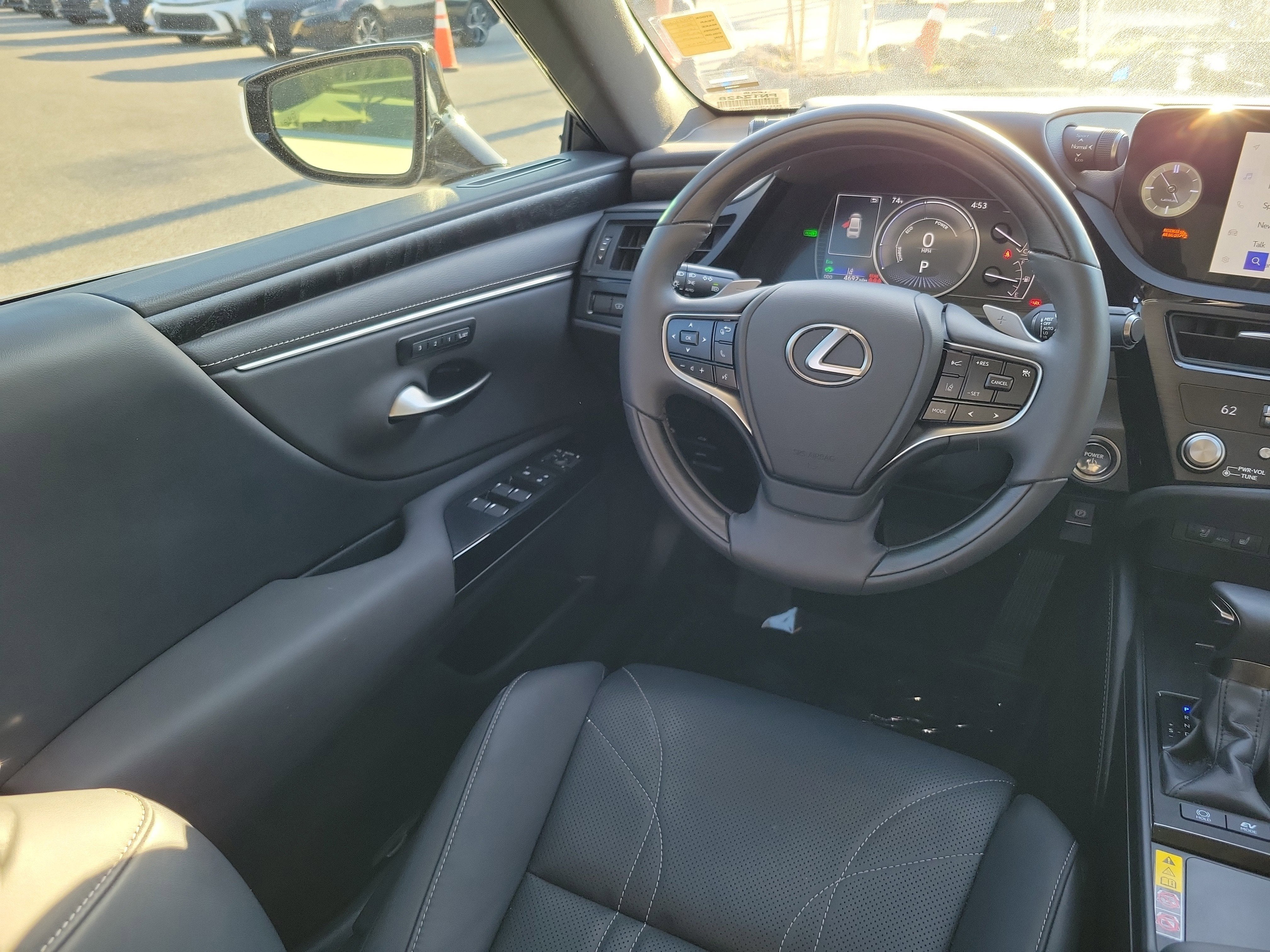 2023 Lexus ES ES 300h Luxury