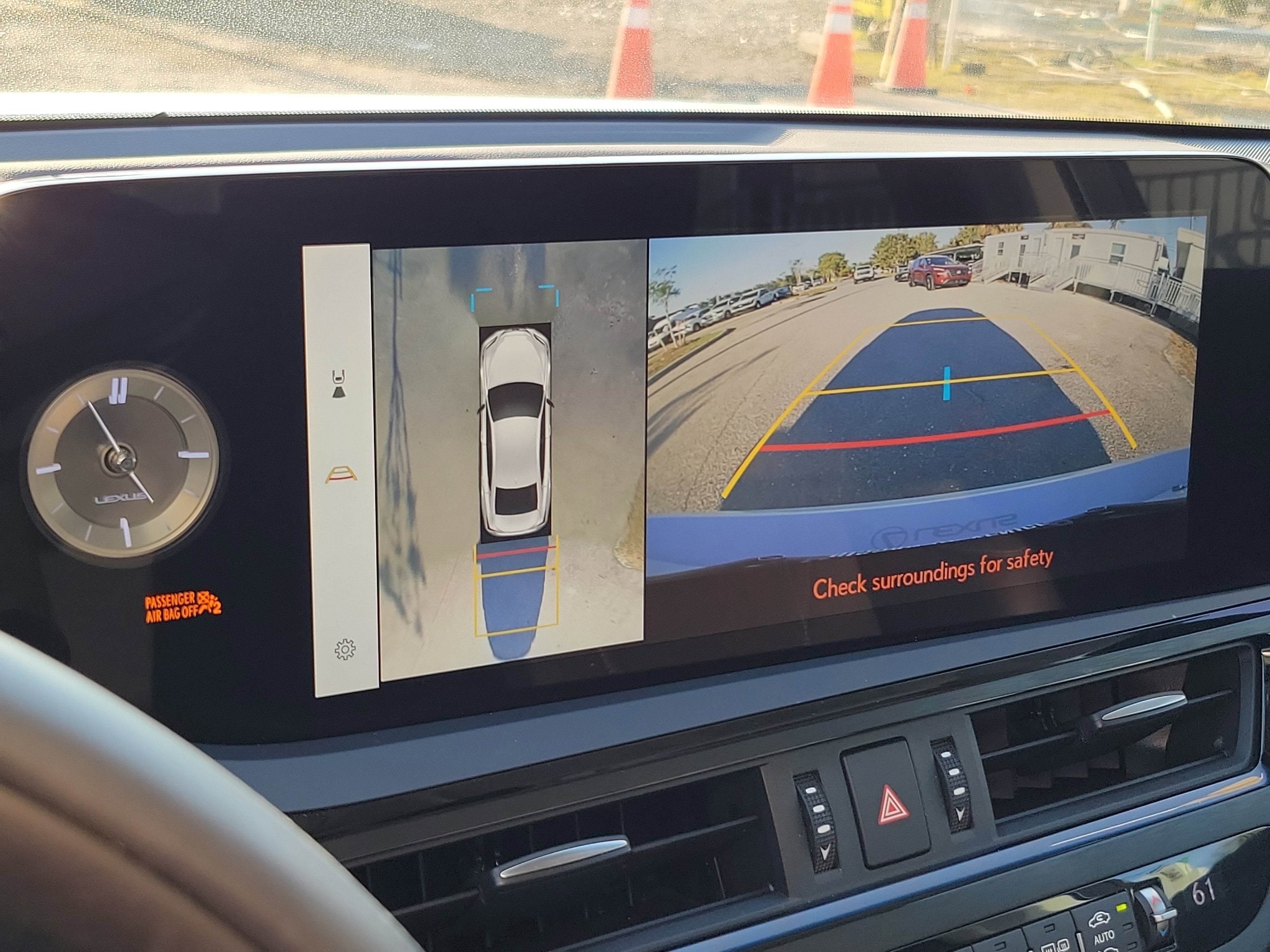 2023 Lexus ES ES 300h Luxury