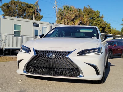 2023 Lexus ES ES 300h Luxury