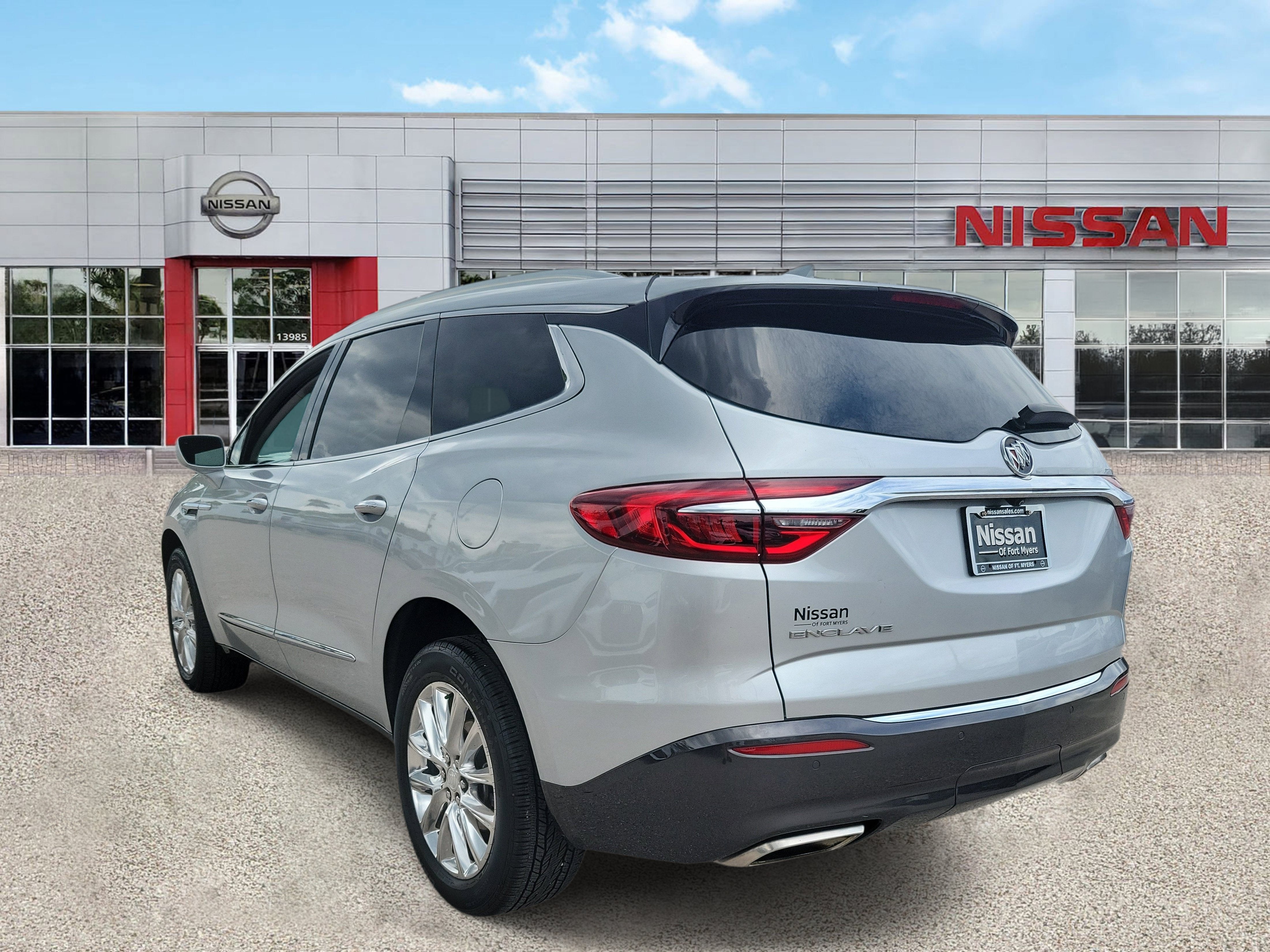 2020 Buick Enclave Essence
