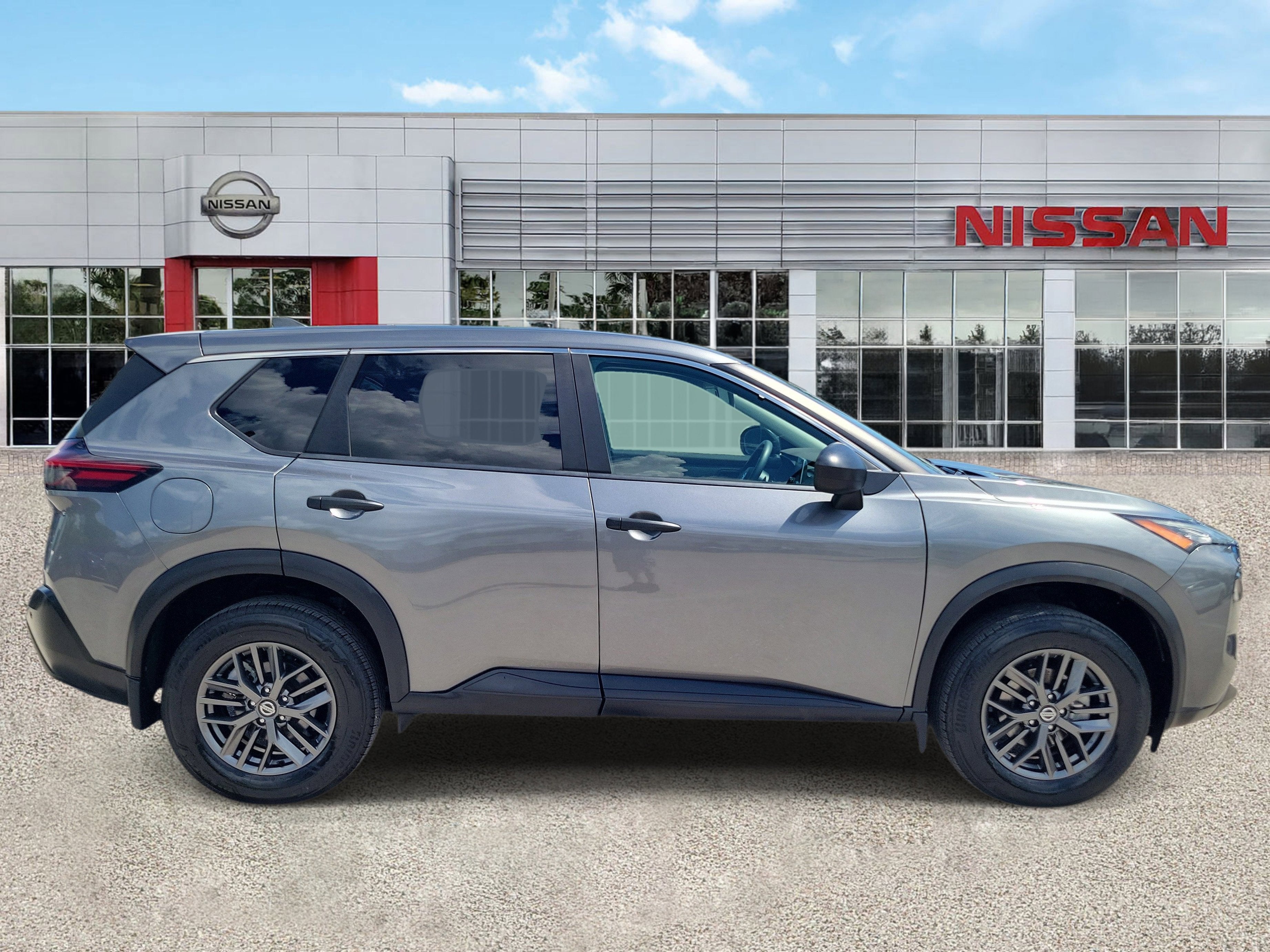 2021 Nissan Rogue S
