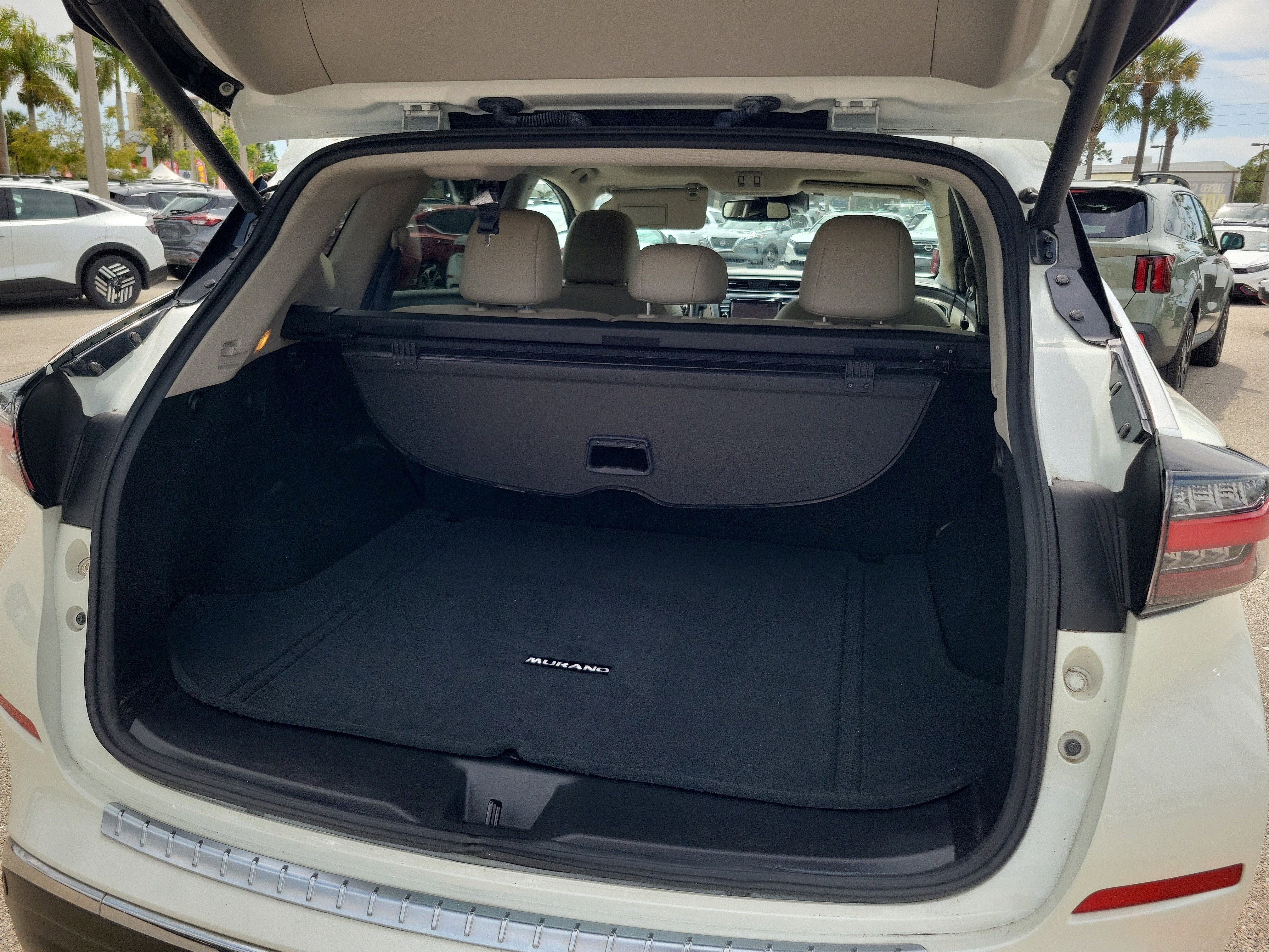 2023 Nissan Murano Platinum