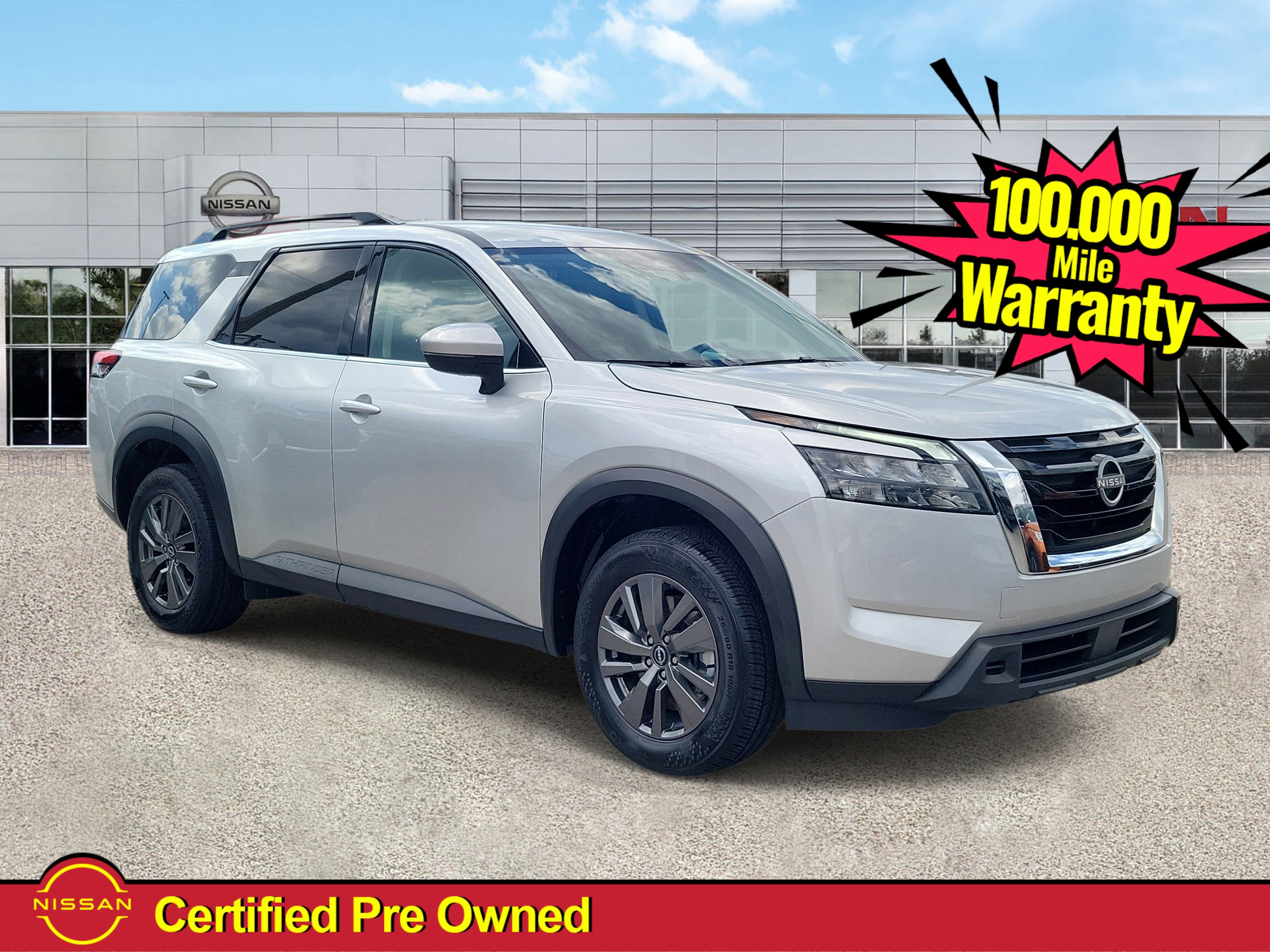 2025 Nissan Pathfinder SV