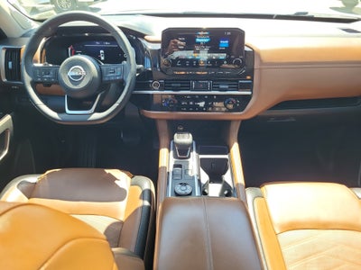 2024 Nissan Pathfinder Platinum