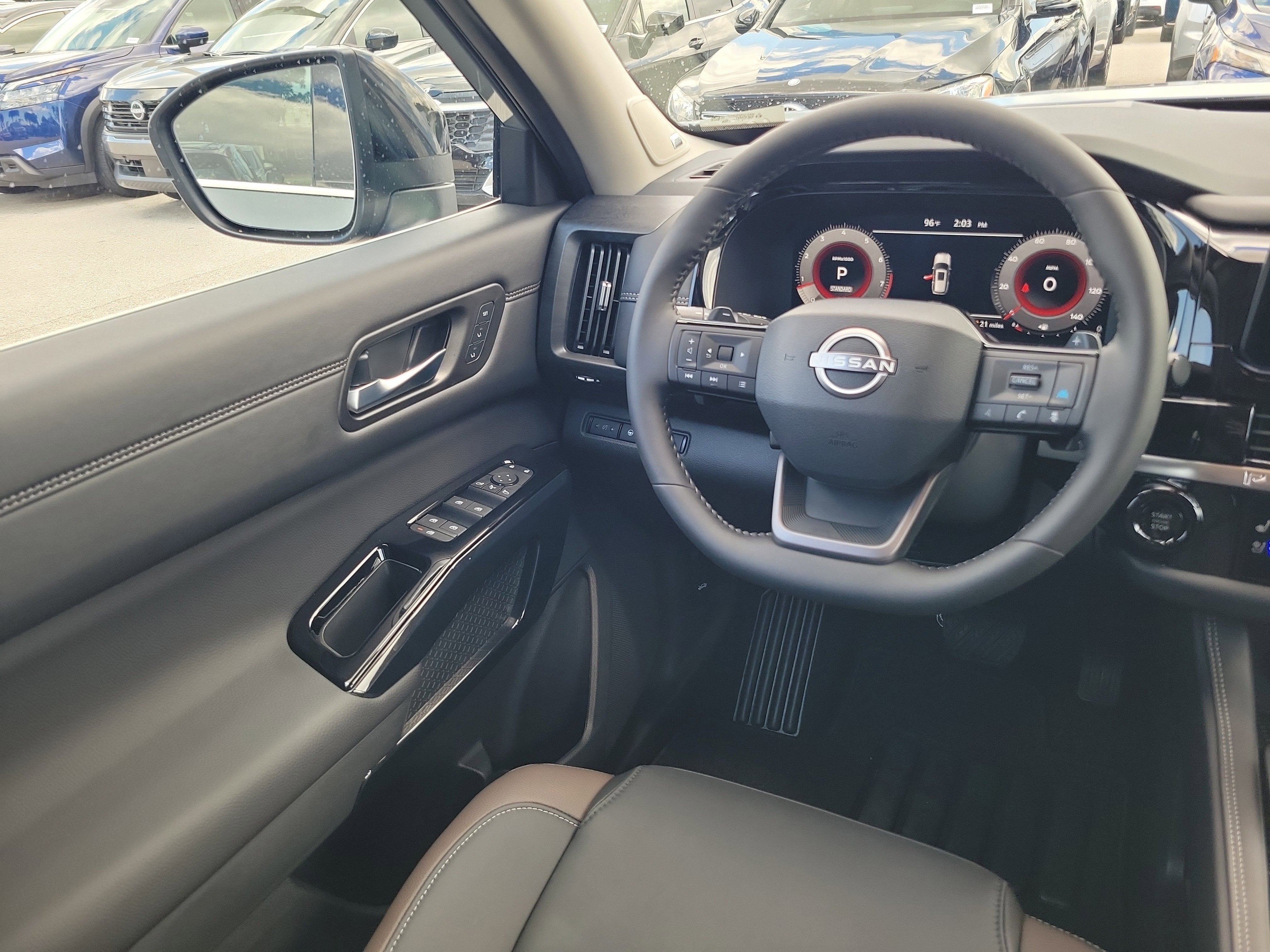 2026 Nissan Pathfinder Platinum