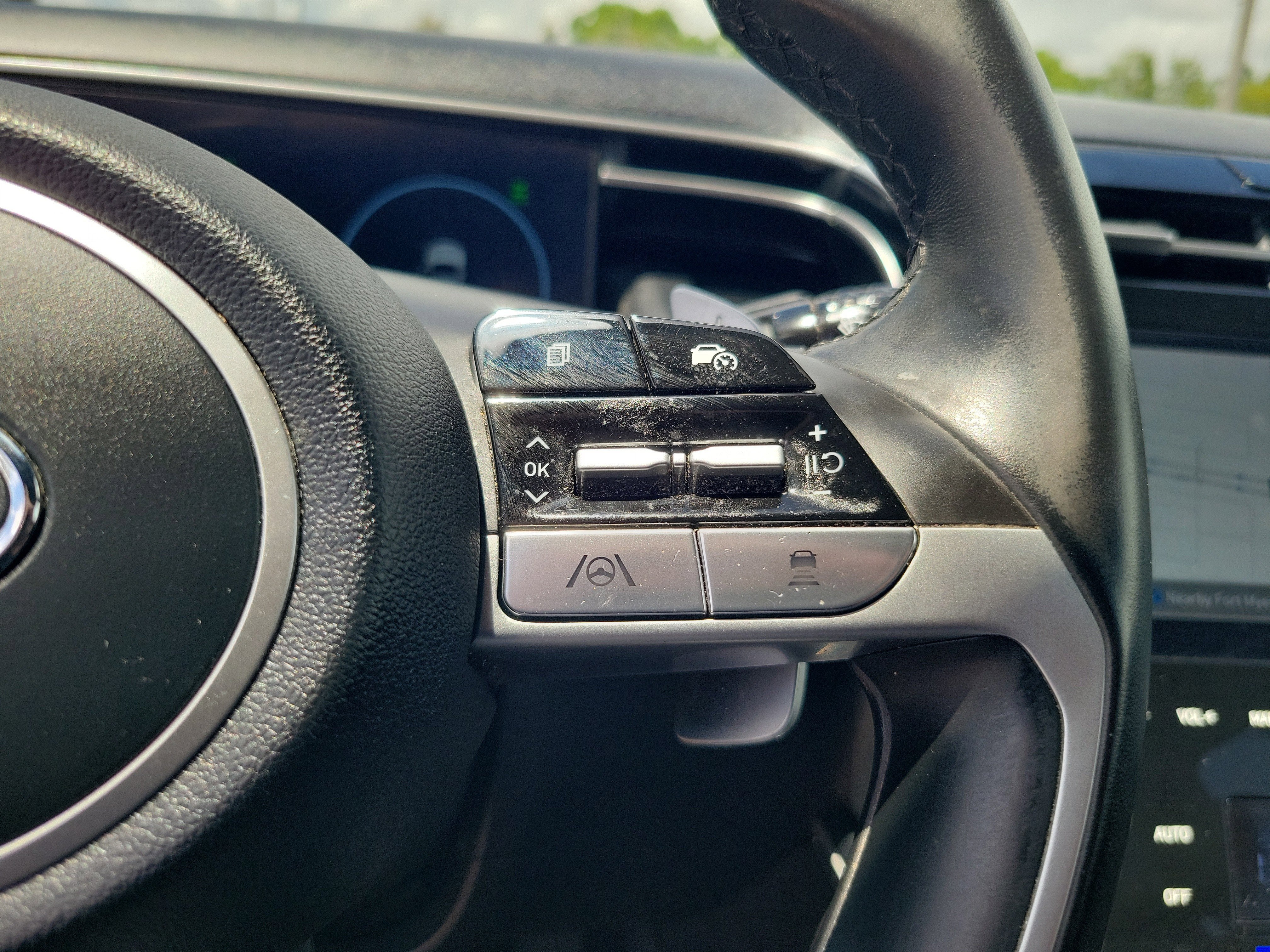 2023 Hyundai Santa Cruz SEL Premium