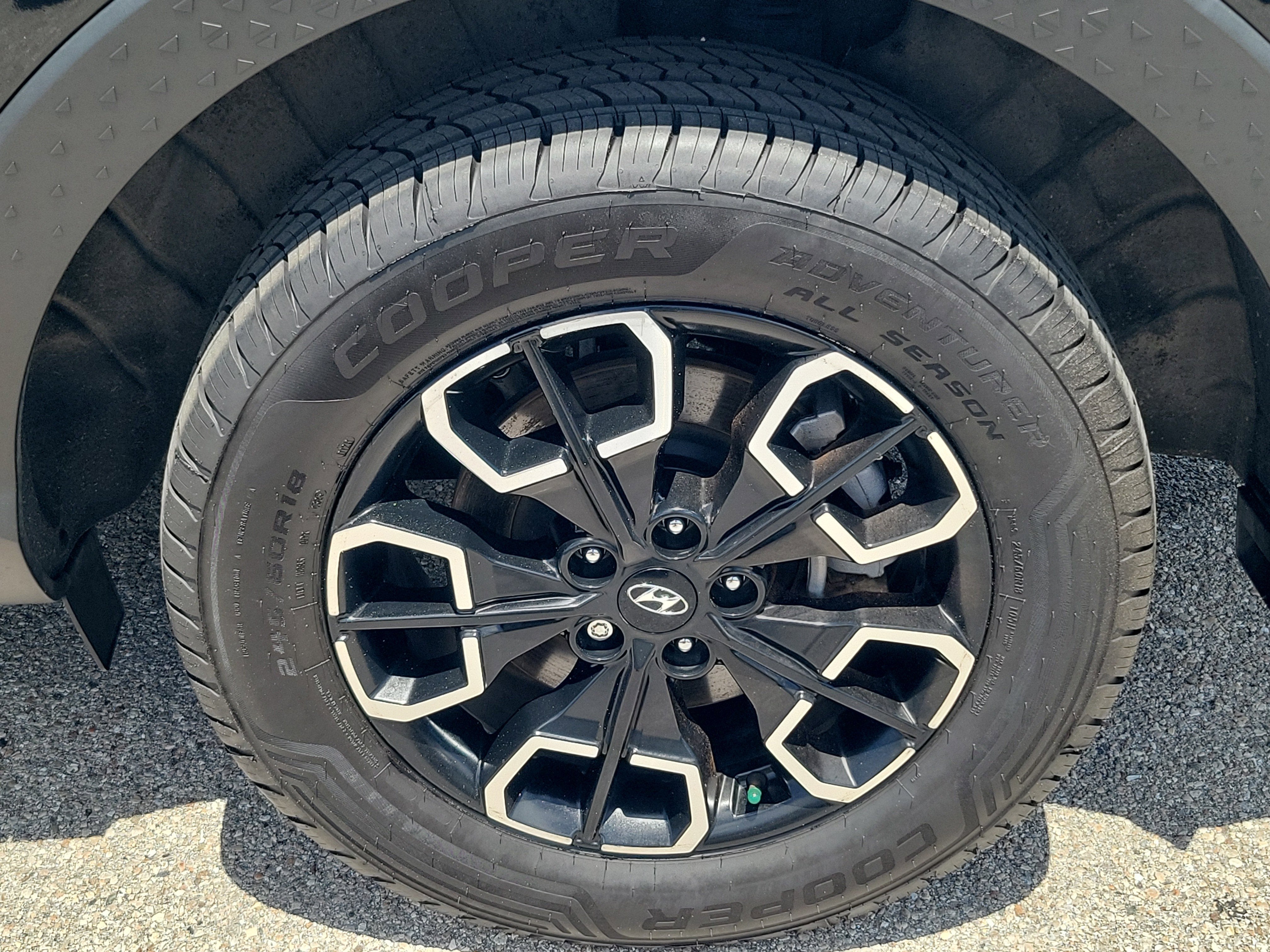 2023 Hyundai Santa Cruz SEL Premium
