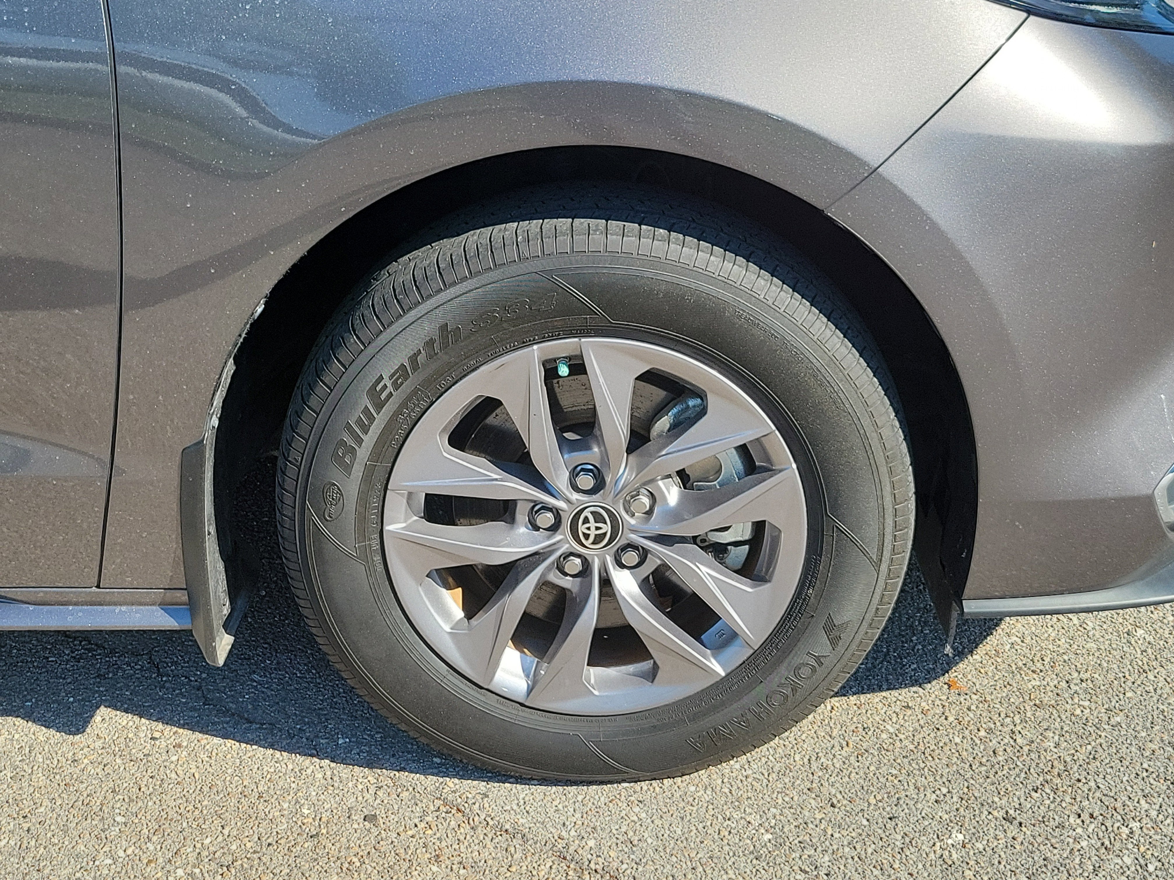 2024 Toyota Sienna XLE