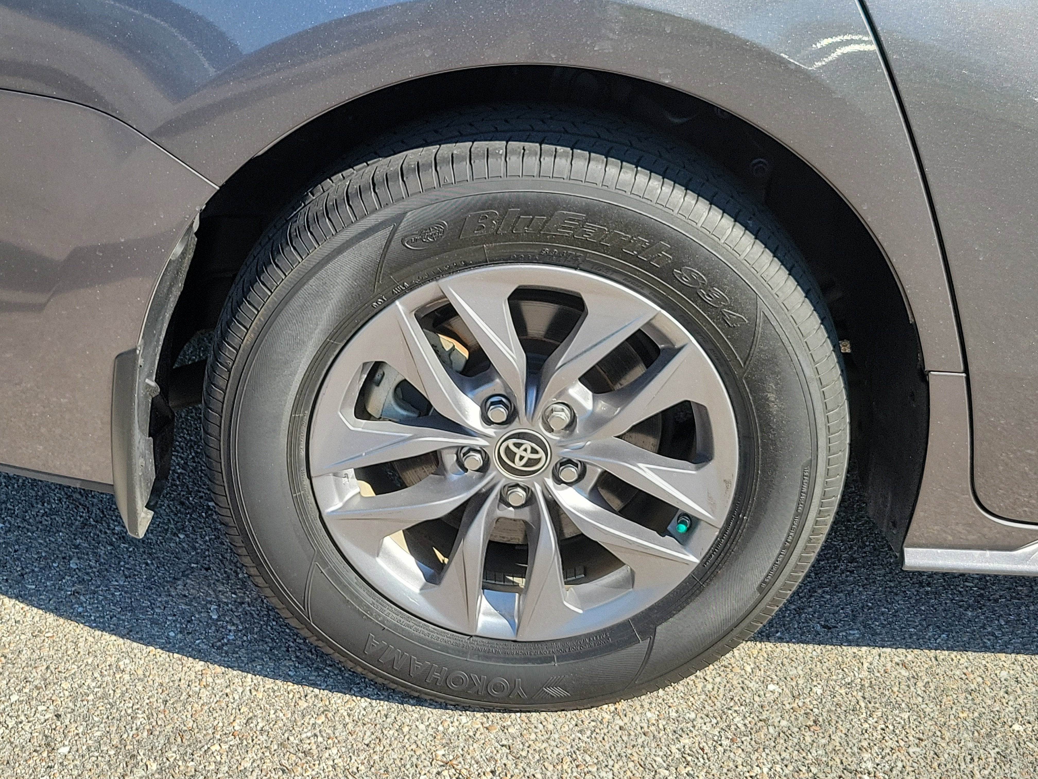 2024 Toyota Sienna XLE