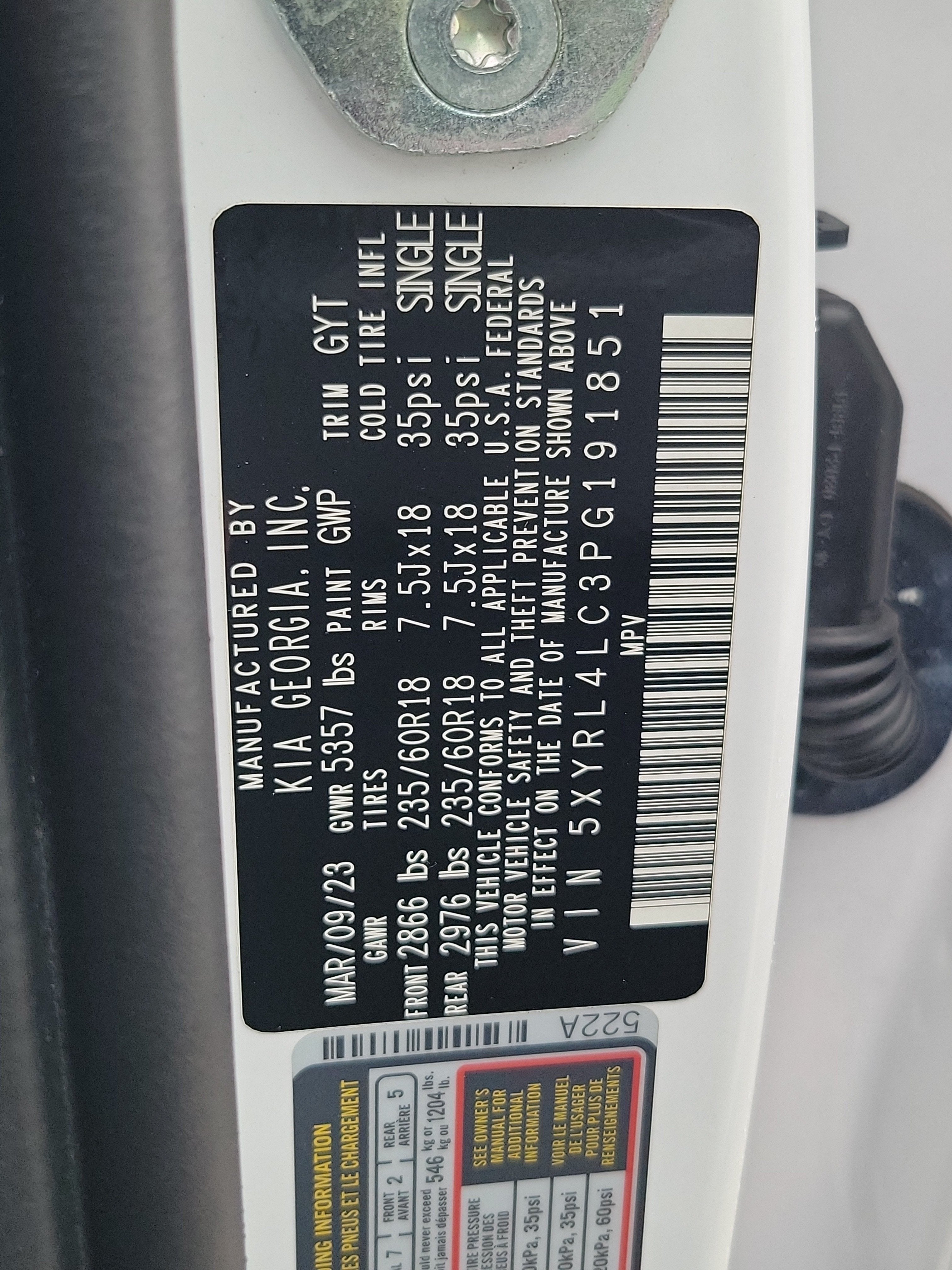 2023 Kia Sorento S