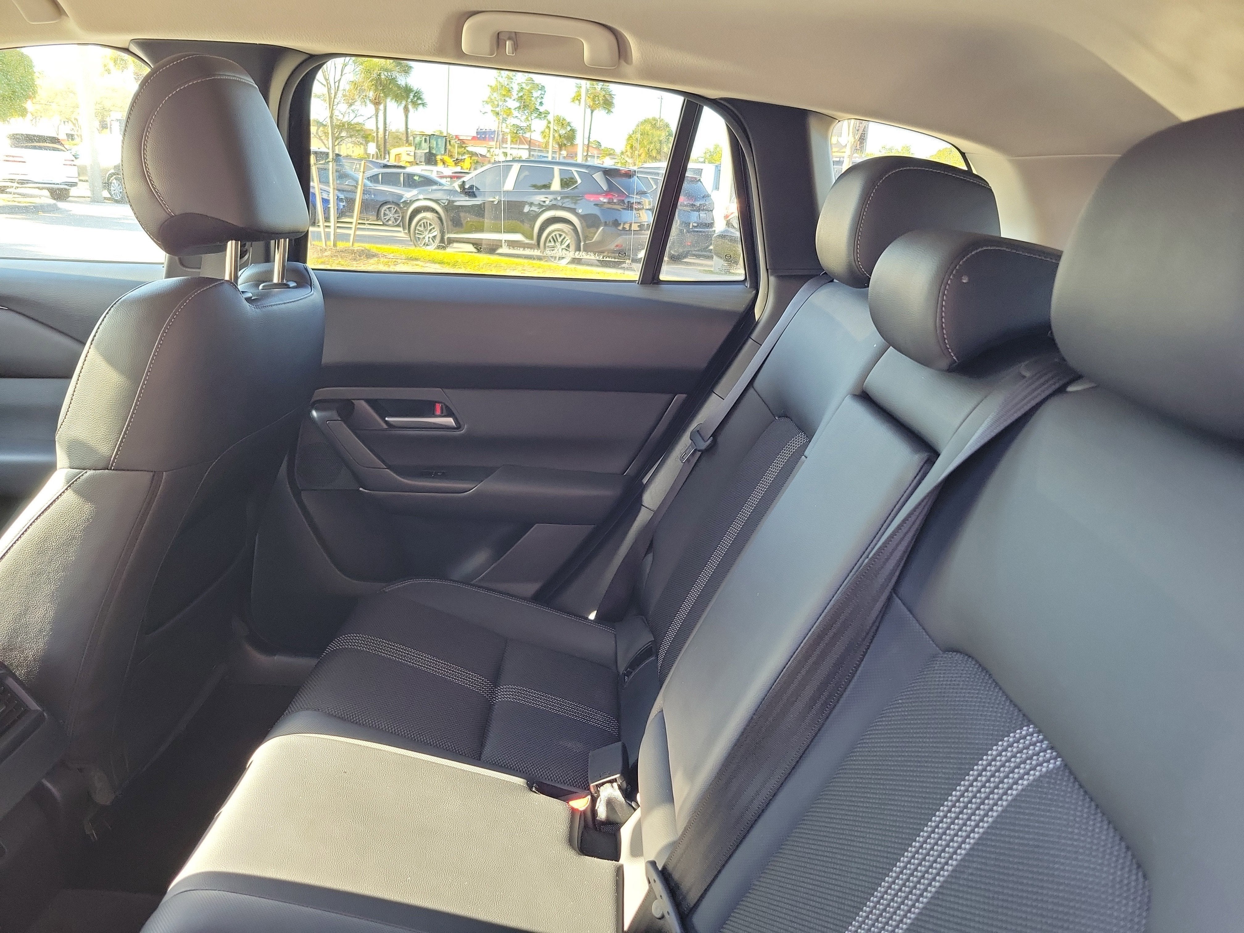 2024 Mazda Mazda CX-50 2.5 S Preferred Package