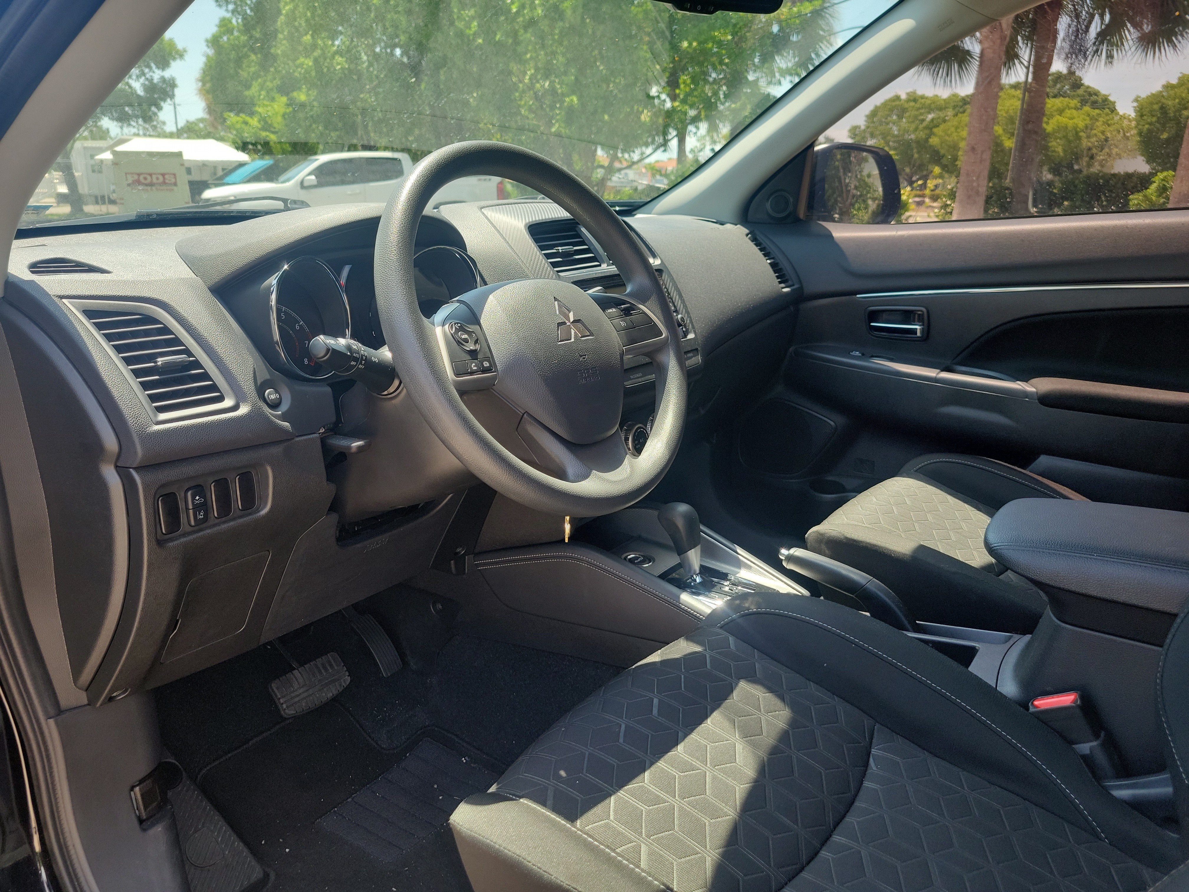 2024 Mitsubishi Outlander Sport 2.0 ES