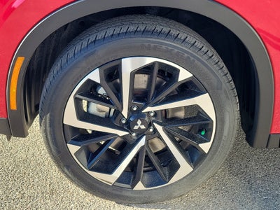 2023 Mitsubishi Outlander SE