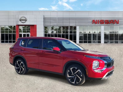 2023 Mitsubishi Outlander SE