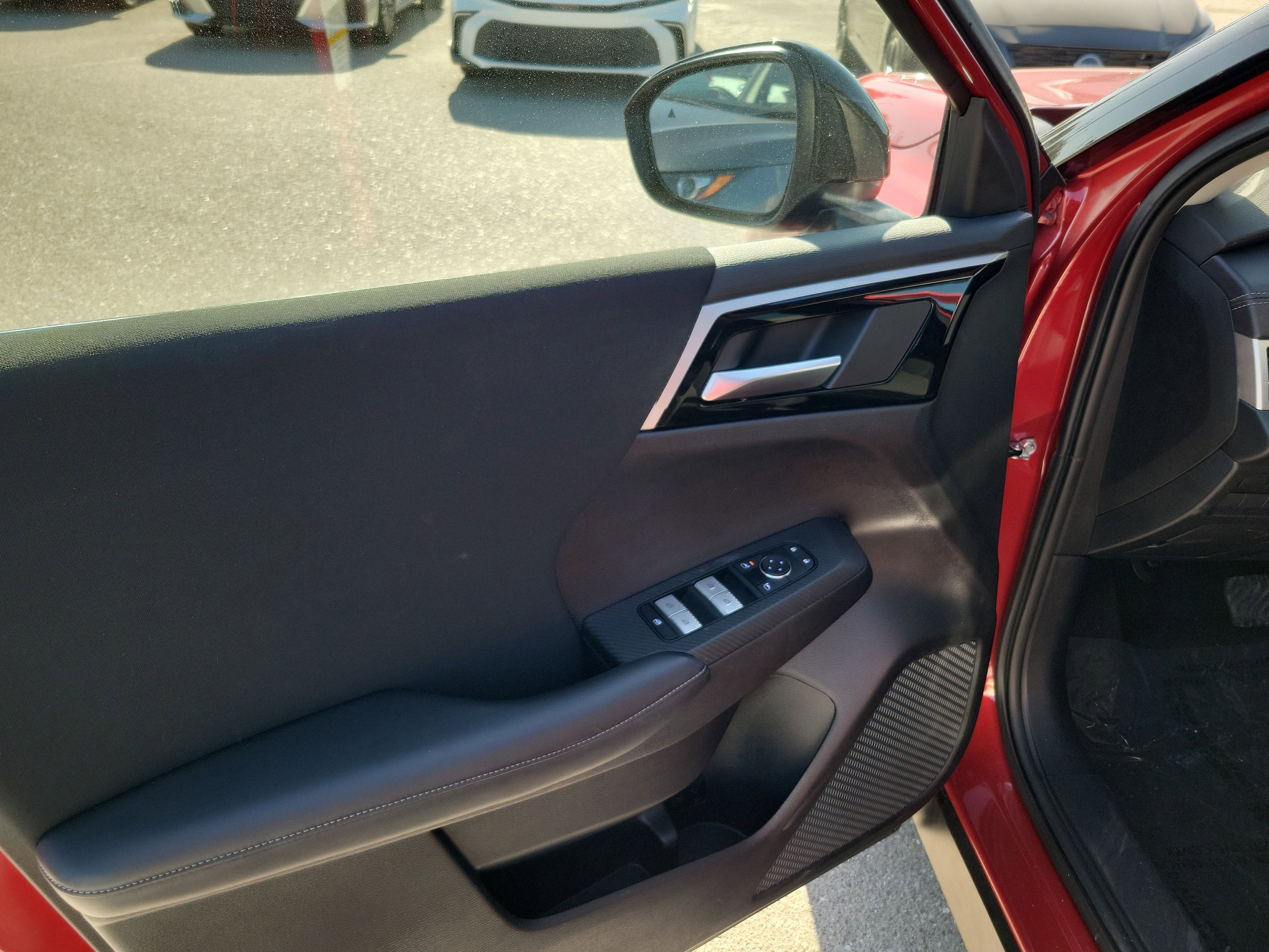 2024 Mitsubishi Outlander ES