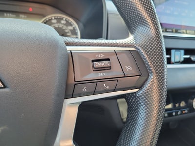 2024 Mitsubishi Outlander ES