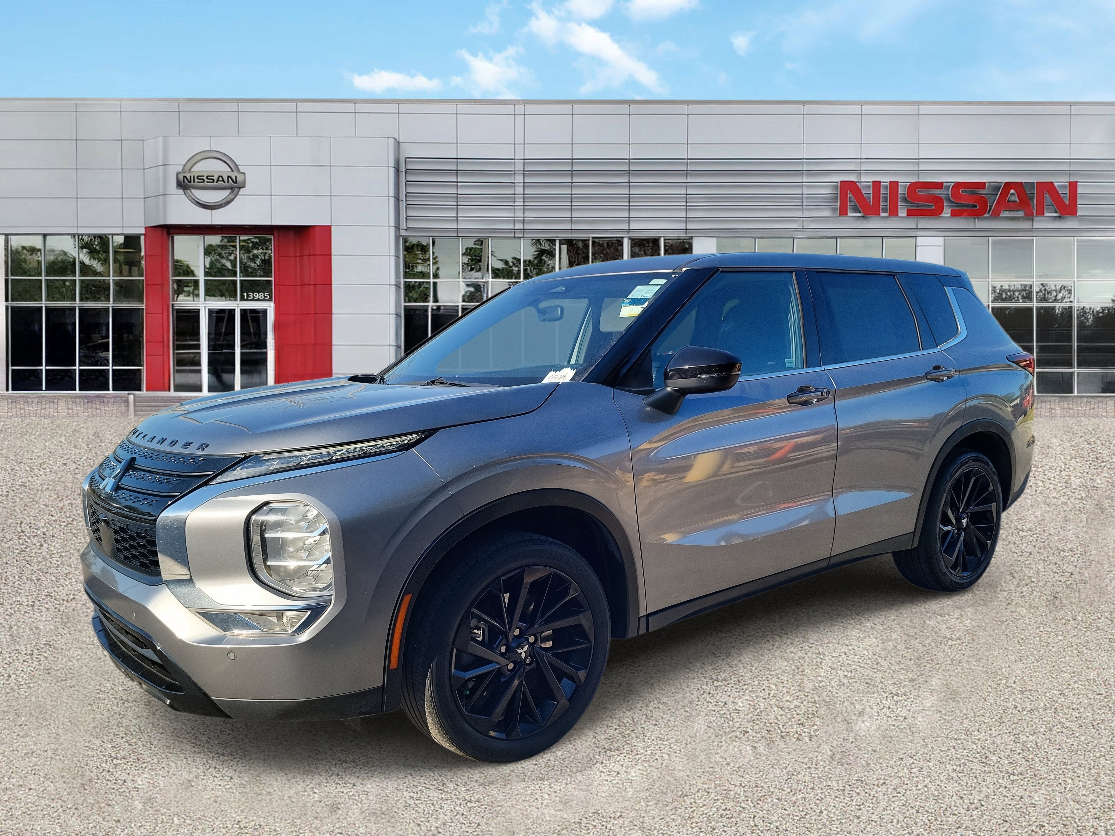 2022 Mitsubishi Outlander SE