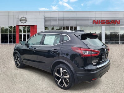 2022 Nissan Rogue Sport SL