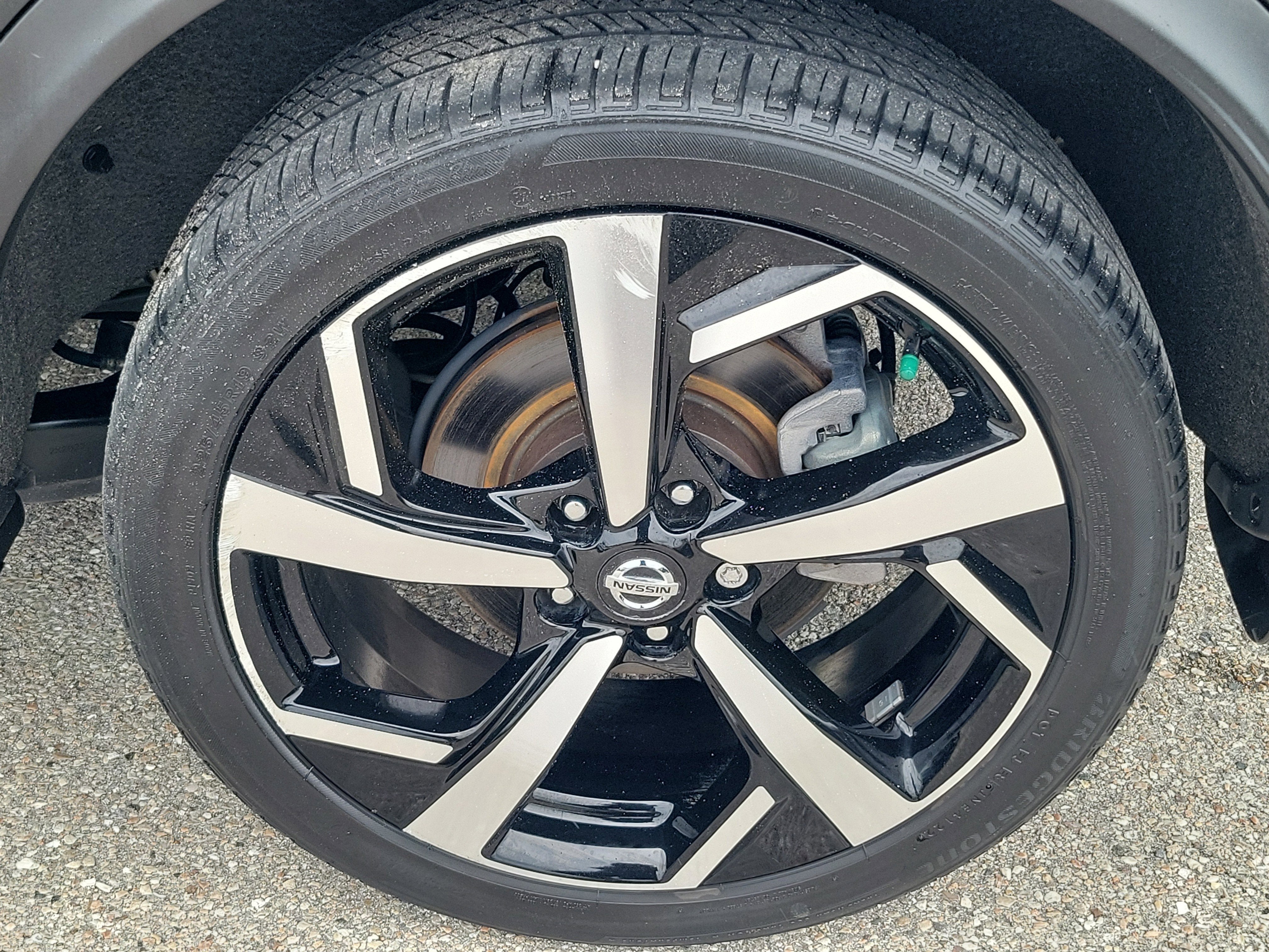 2022 Nissan Rogue Sport SL