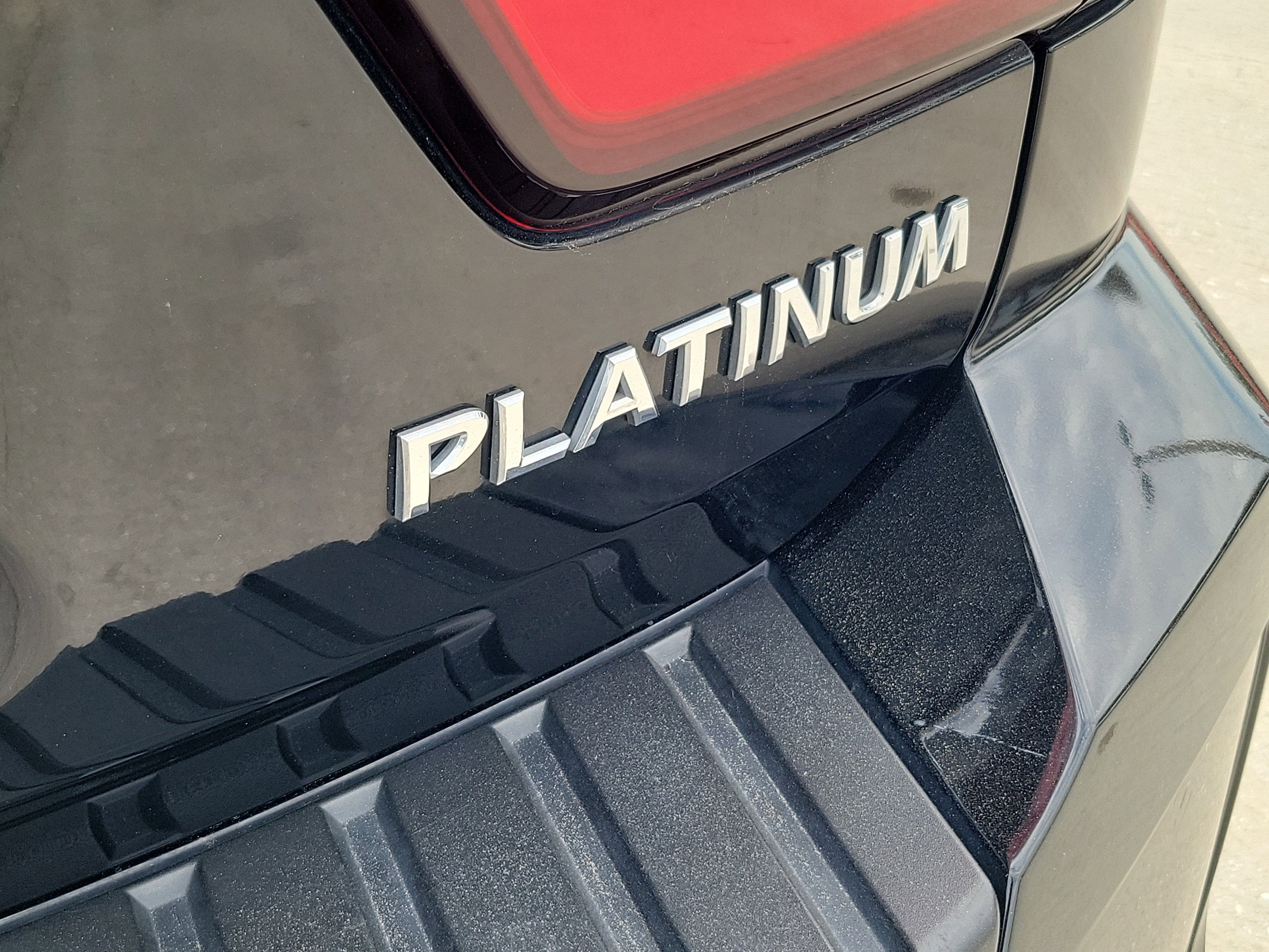 2022 Nissan Armada Platinum