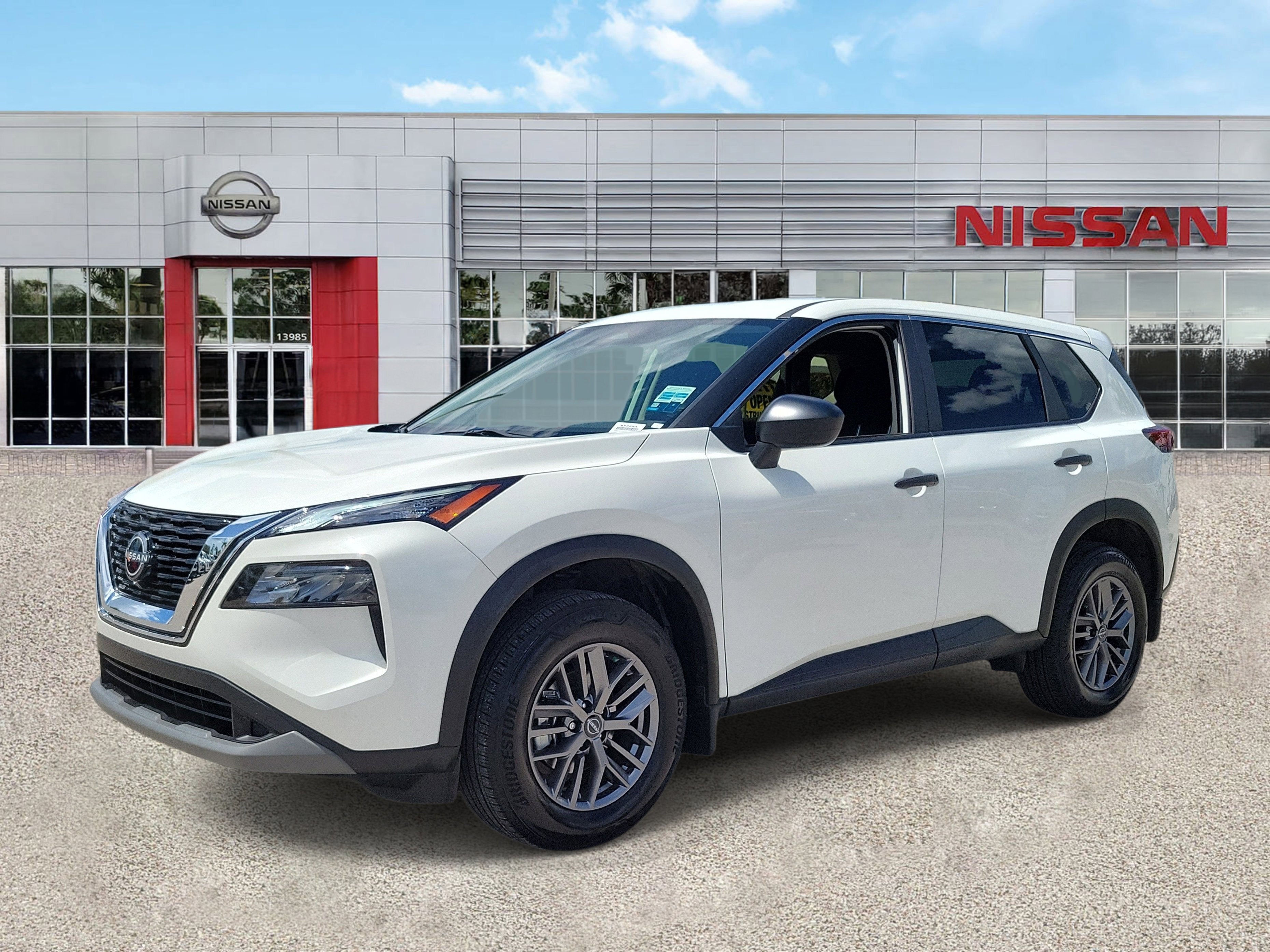 2023 Nissan Rogue S