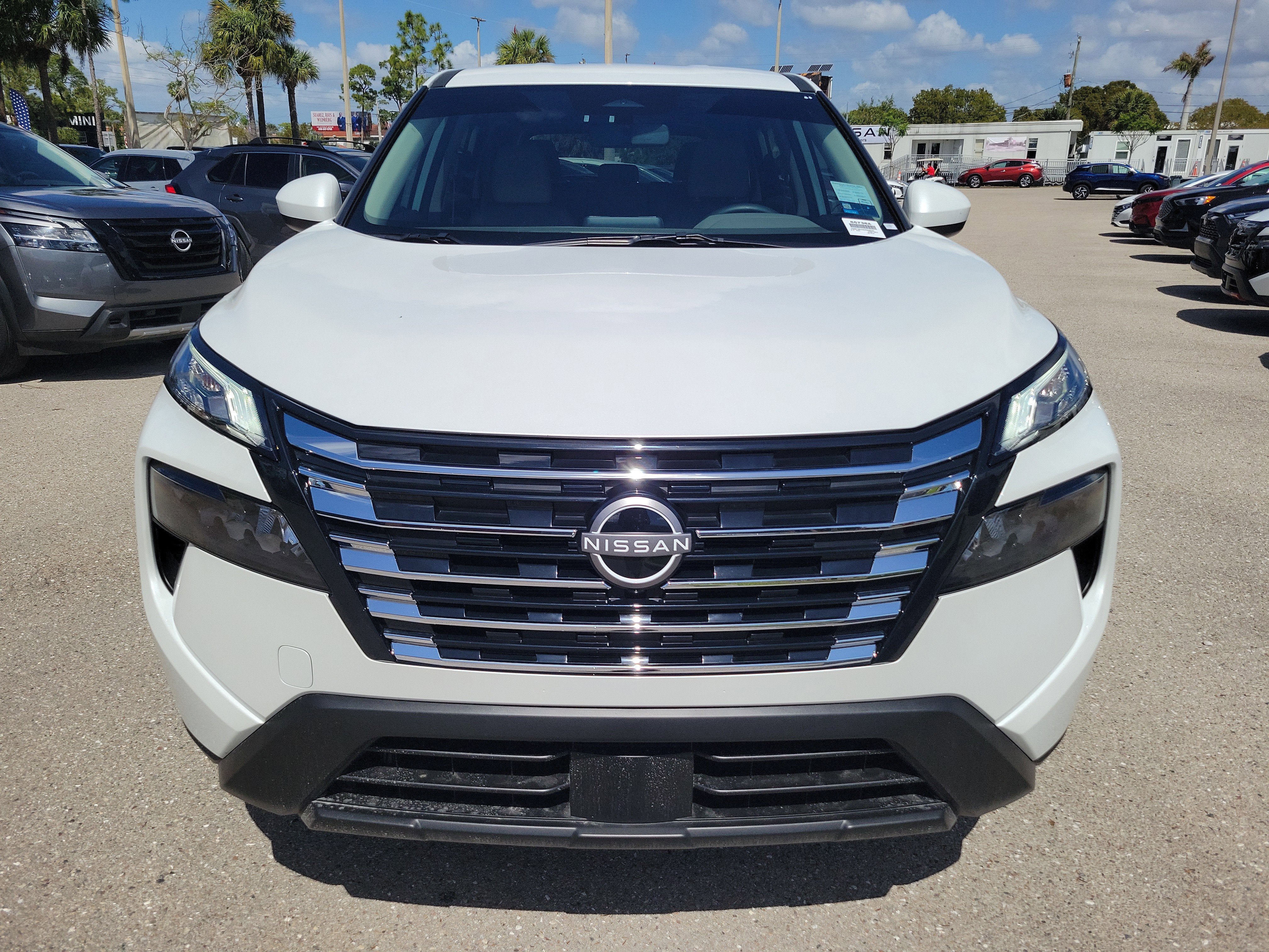 2025 Nissan Rogue SV