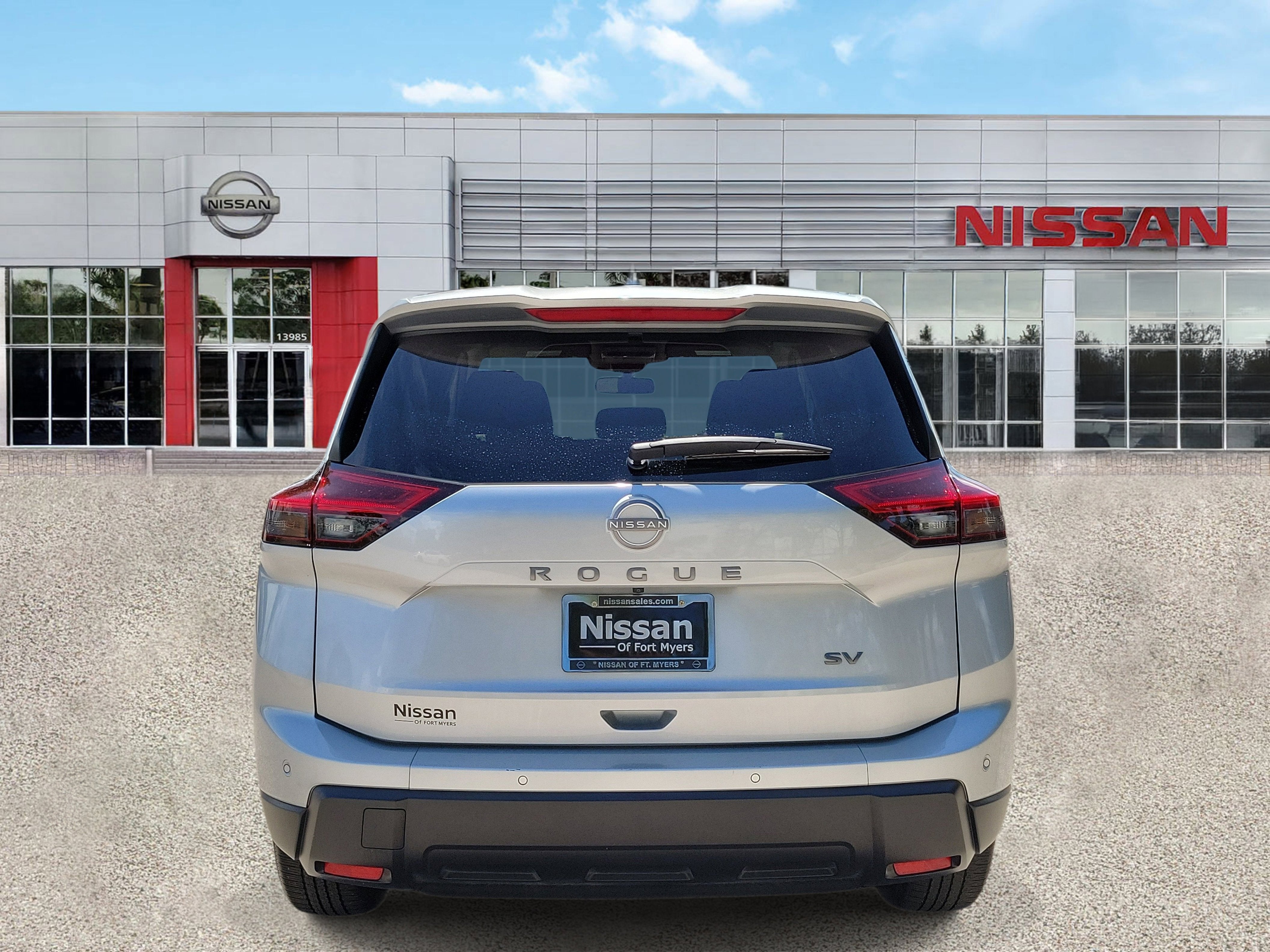 2024 Nissan Rogue SV