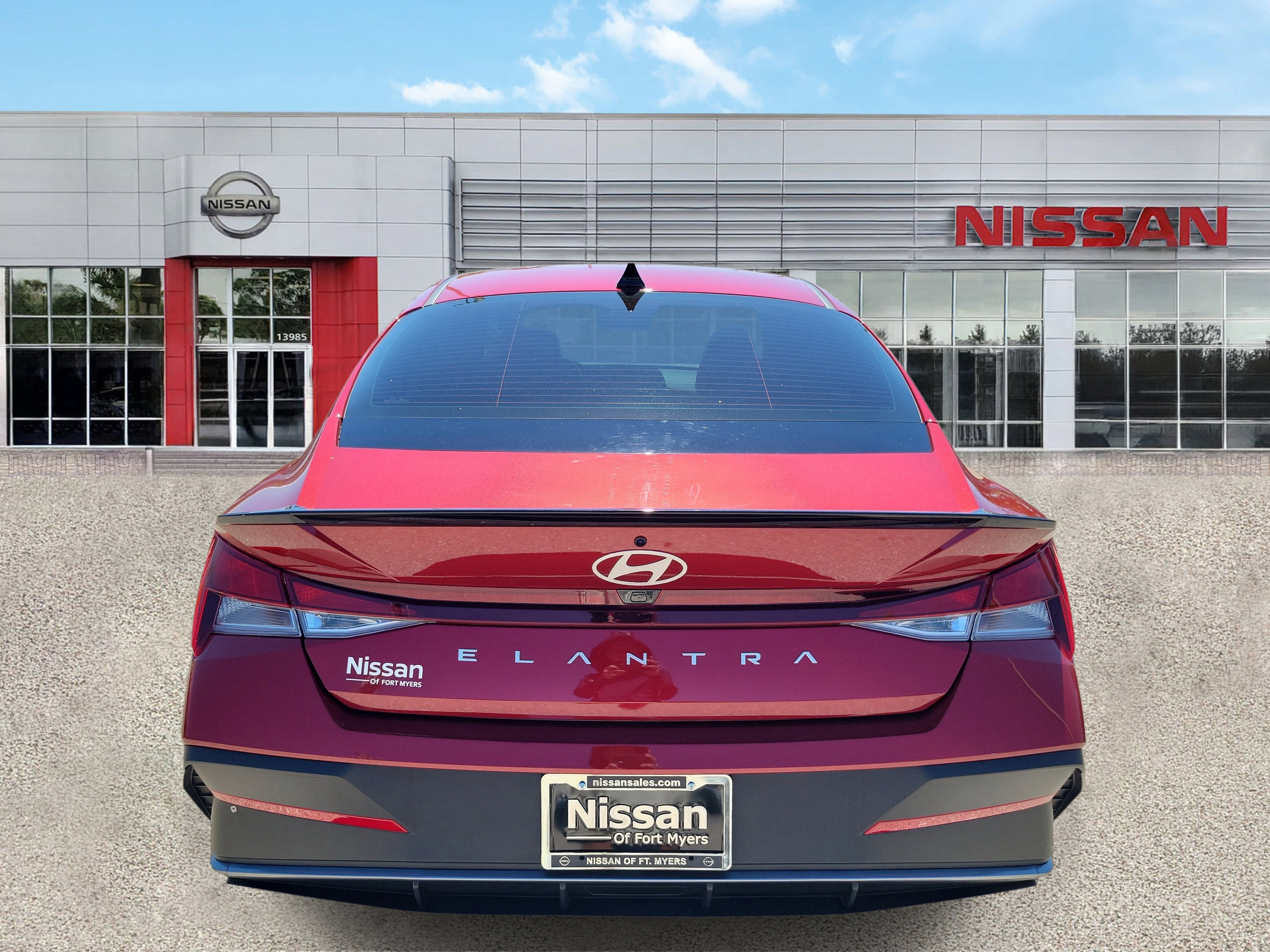 2025 Hyundai Elantra SEL Sport